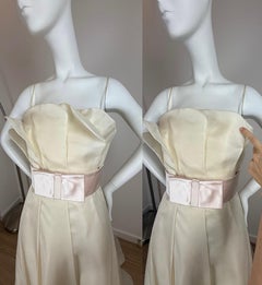 BLUMARINE SPOSA Vintage Vanilla Cream Silk Petal Bridal Gown Pink Belt Ballgown