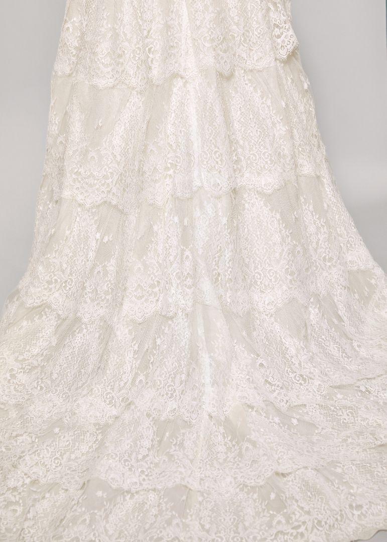 Blumarine Sposa White Lace Ruffled Gown For Sale 1
