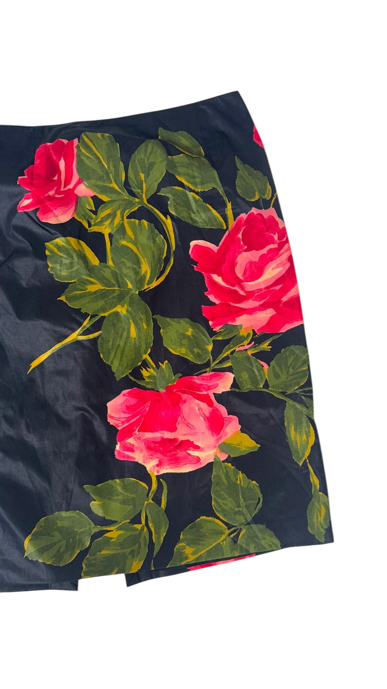 Blumarine Primavera/Verano 2001 Falda Midi Estampada Rosa Negra en Bueno estado para la venta en Milano, IT