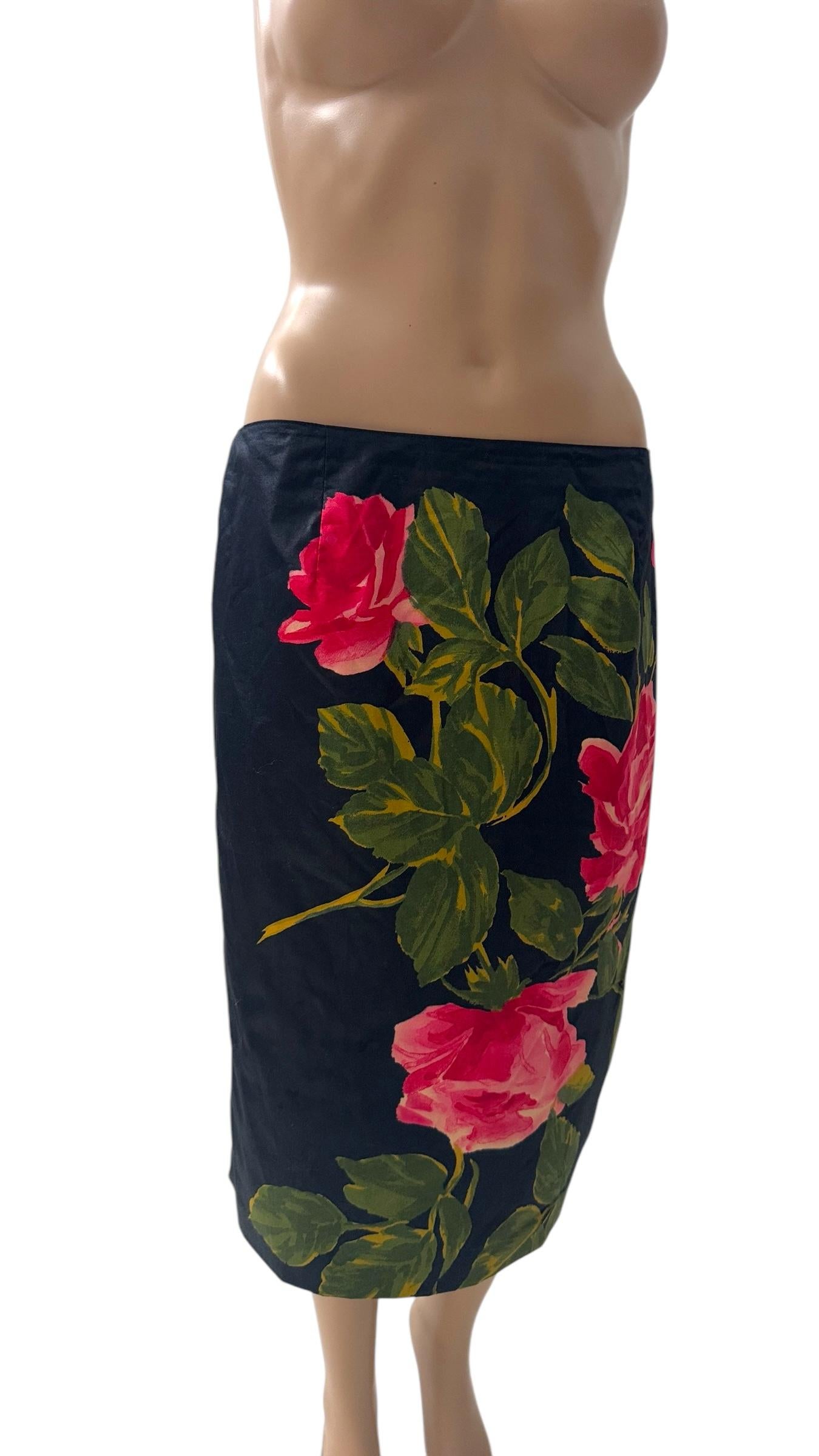 Blumarine Primavera/Verano 2001 Falda Midi Estampada Rosa Negra en venta 4