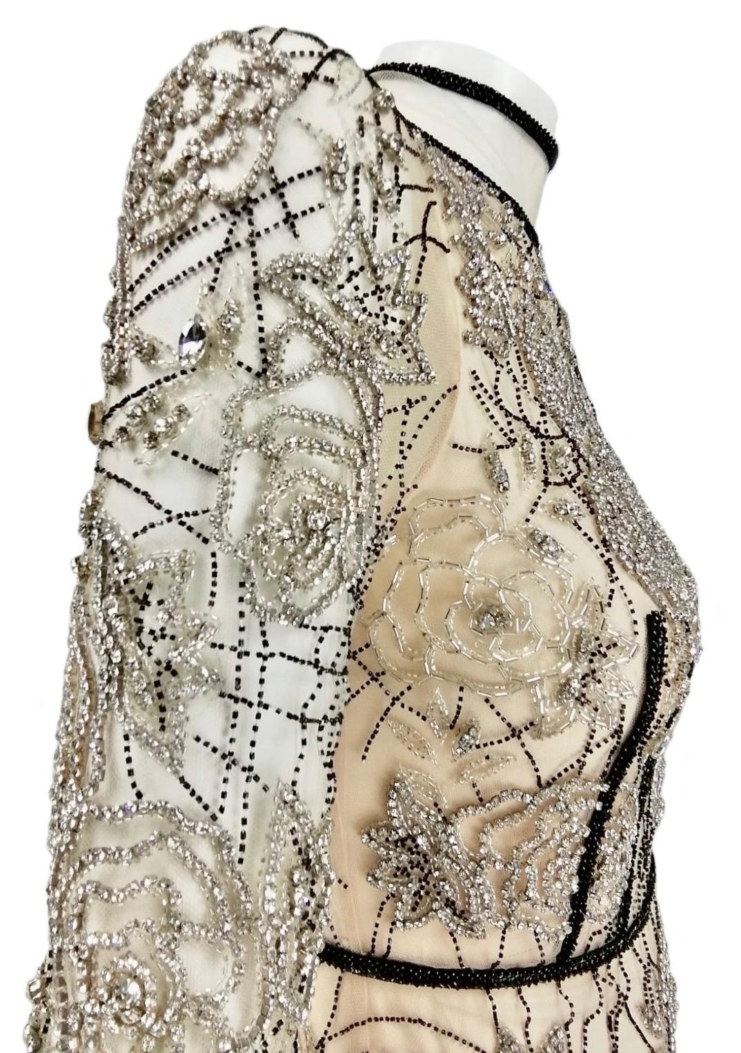 Robe en tulle de Blumarine brodée de perles et de cristaux Neuf - En vente à Rubiera, RE