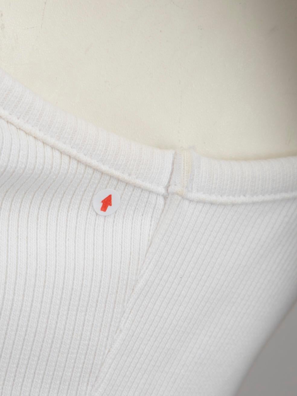 Blumarine Weißes, mit Logo verziertes Westenoberteil Größe M Damen im Angebot