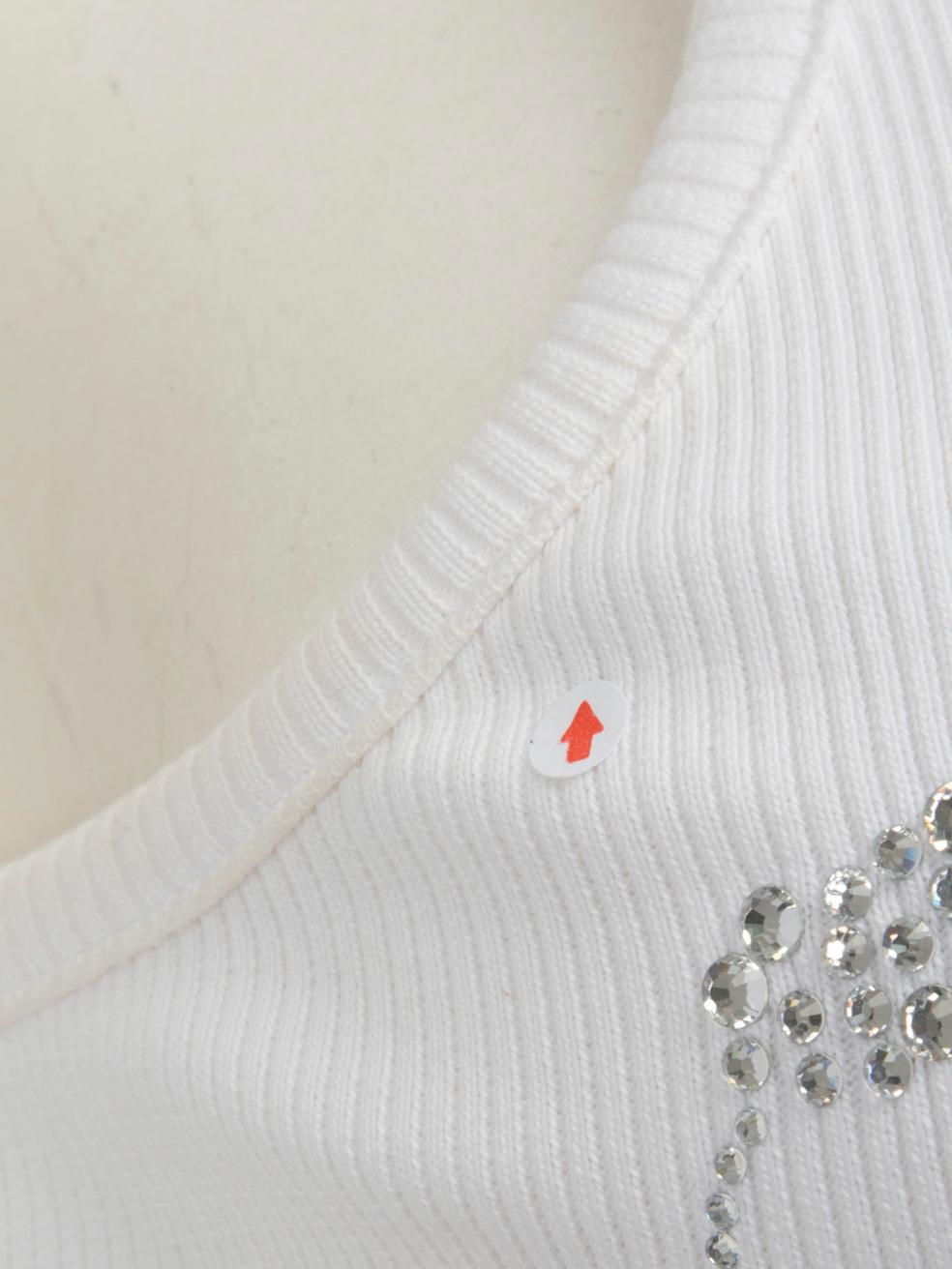 Blumarine Weißes, mit Logo verziertes Westenoberteil Größe M im Angebot 4