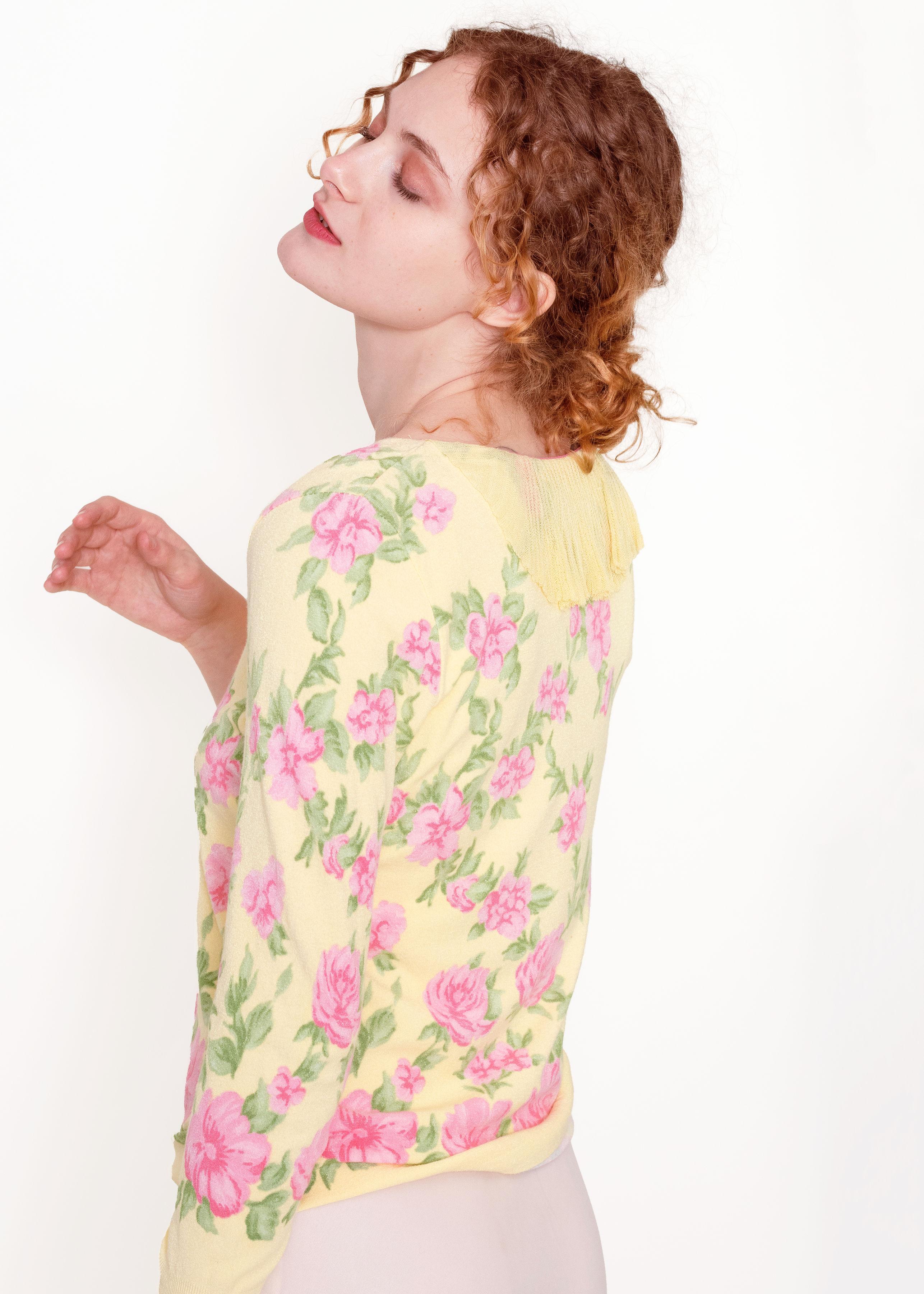 Women's Blumarine Yellow Floral sweater For Sale