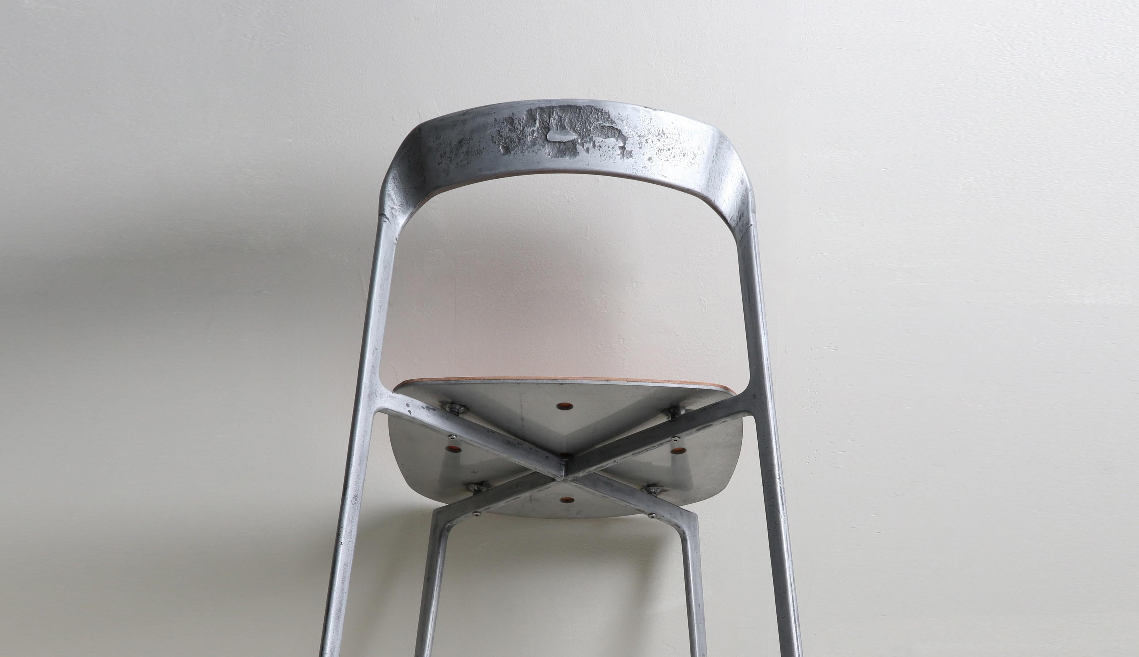 Blurb Studio Chair by Tom Fereday 10