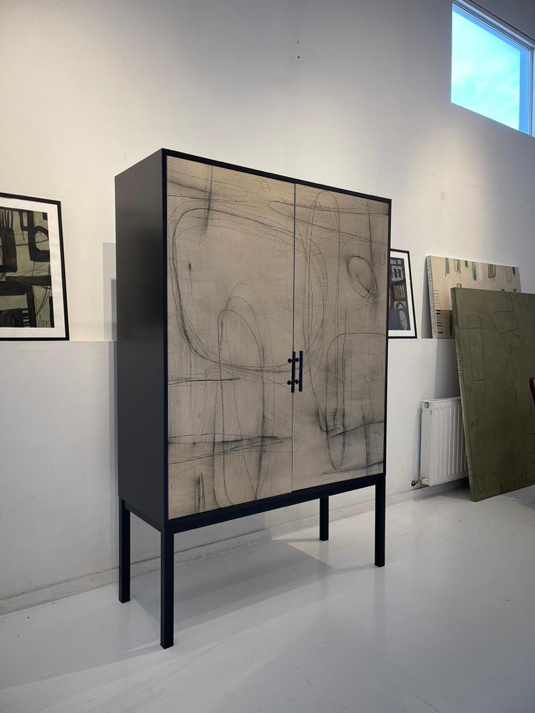 Armadio Blurred Lines di Morgan Clayhall - Porte d'arte rifinite a mano, Contemporary In condizioni Nuovo in vendita a Toronto, CA