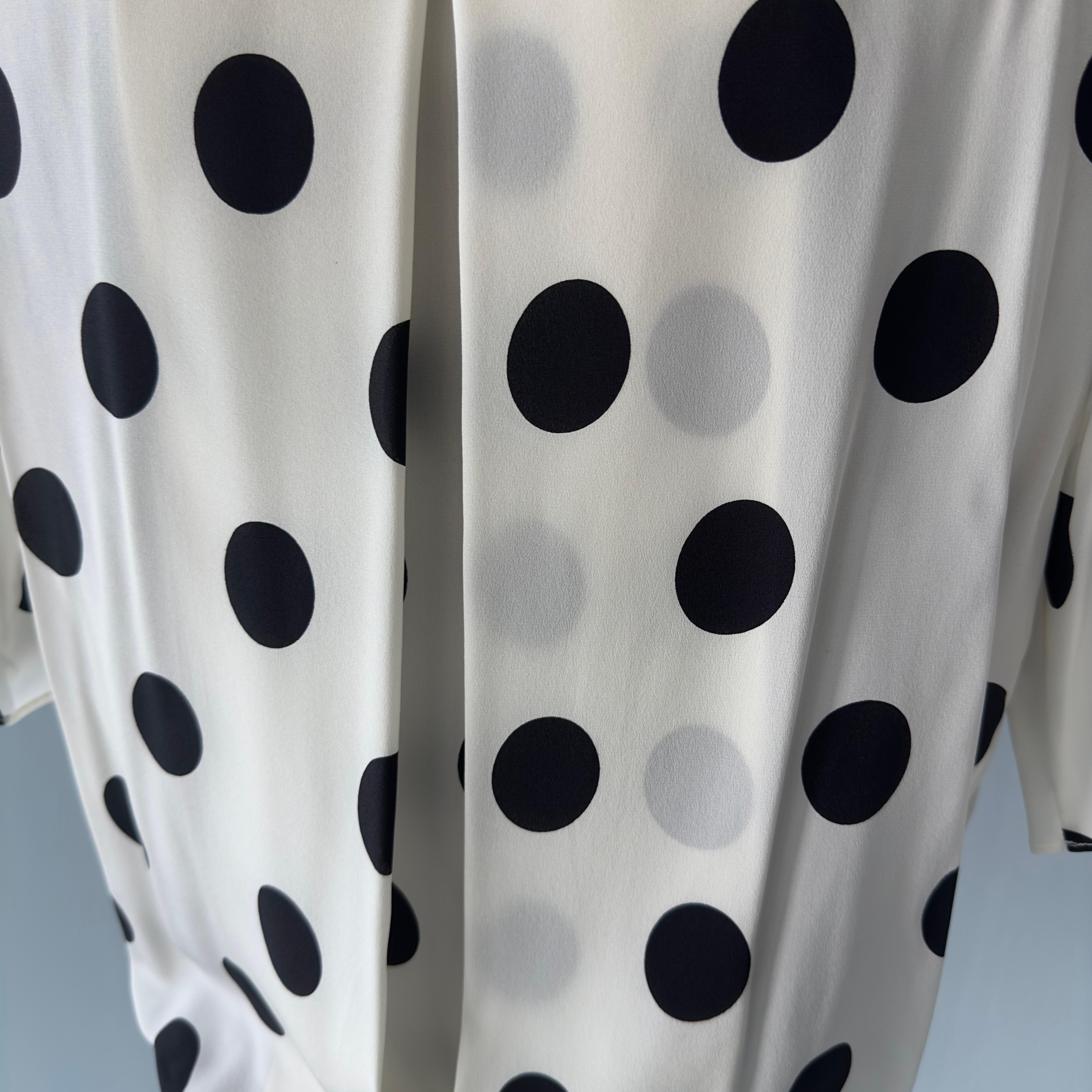 Women's or Men's Blusa Gianfranco Ferre’ a pois, condìzioni pari al nuovo For Sale