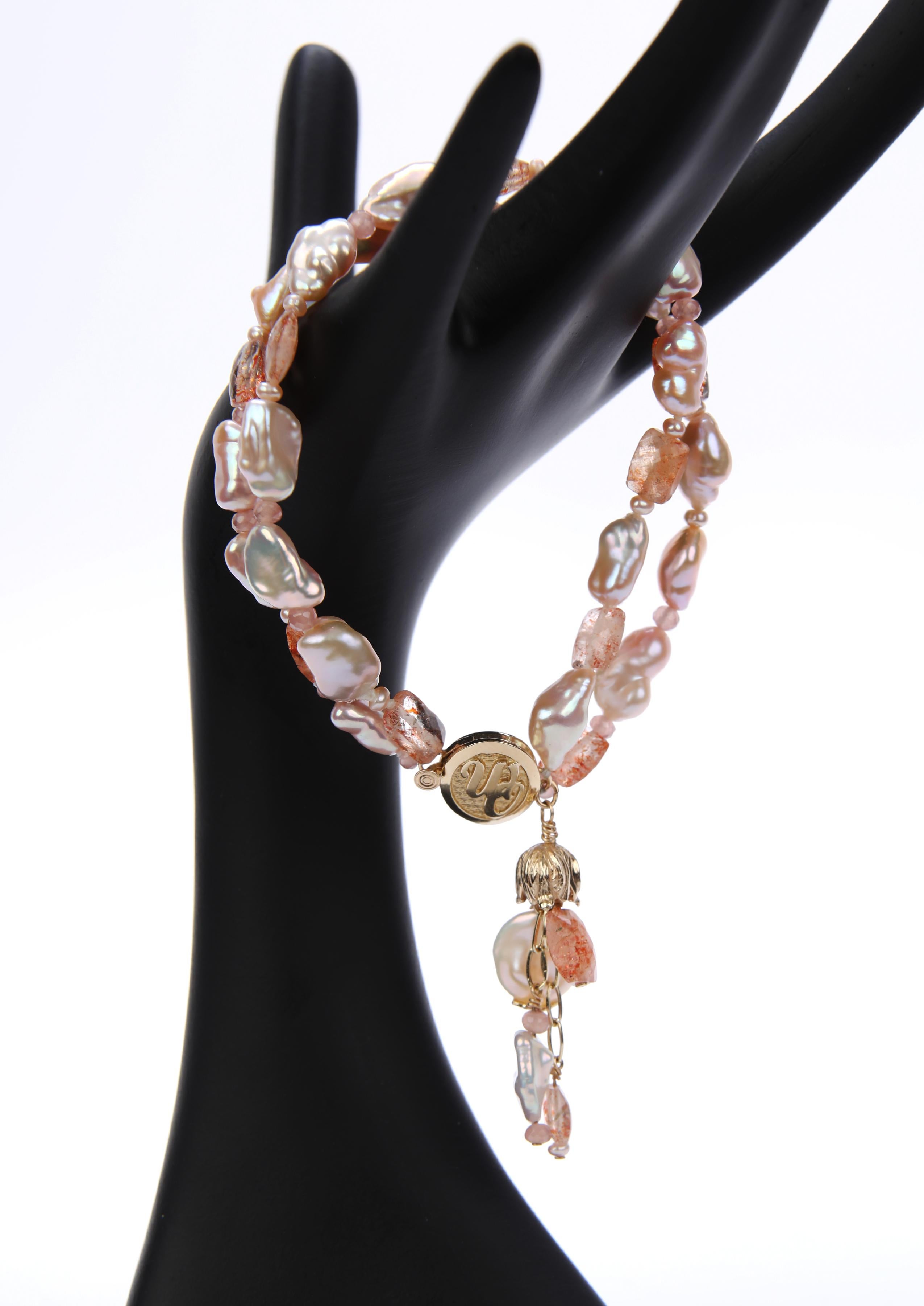 Pearl, Rhodochrosite, Sunstone, and Gold Bracelet For Sale 1