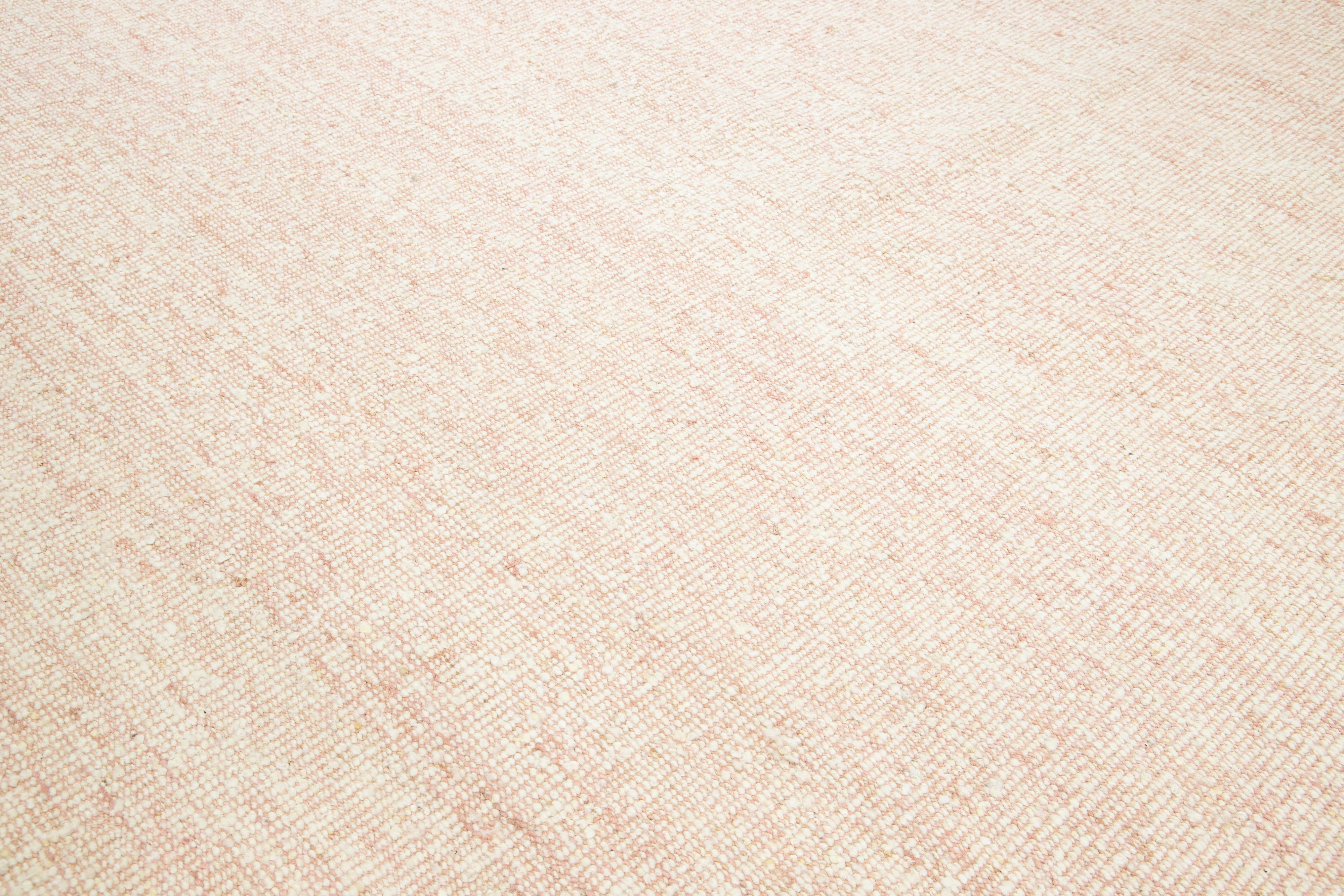 Blush Modern Natural Style Handmade Wool and Jute Rug In New Condition For Sale In Norwalk, CT