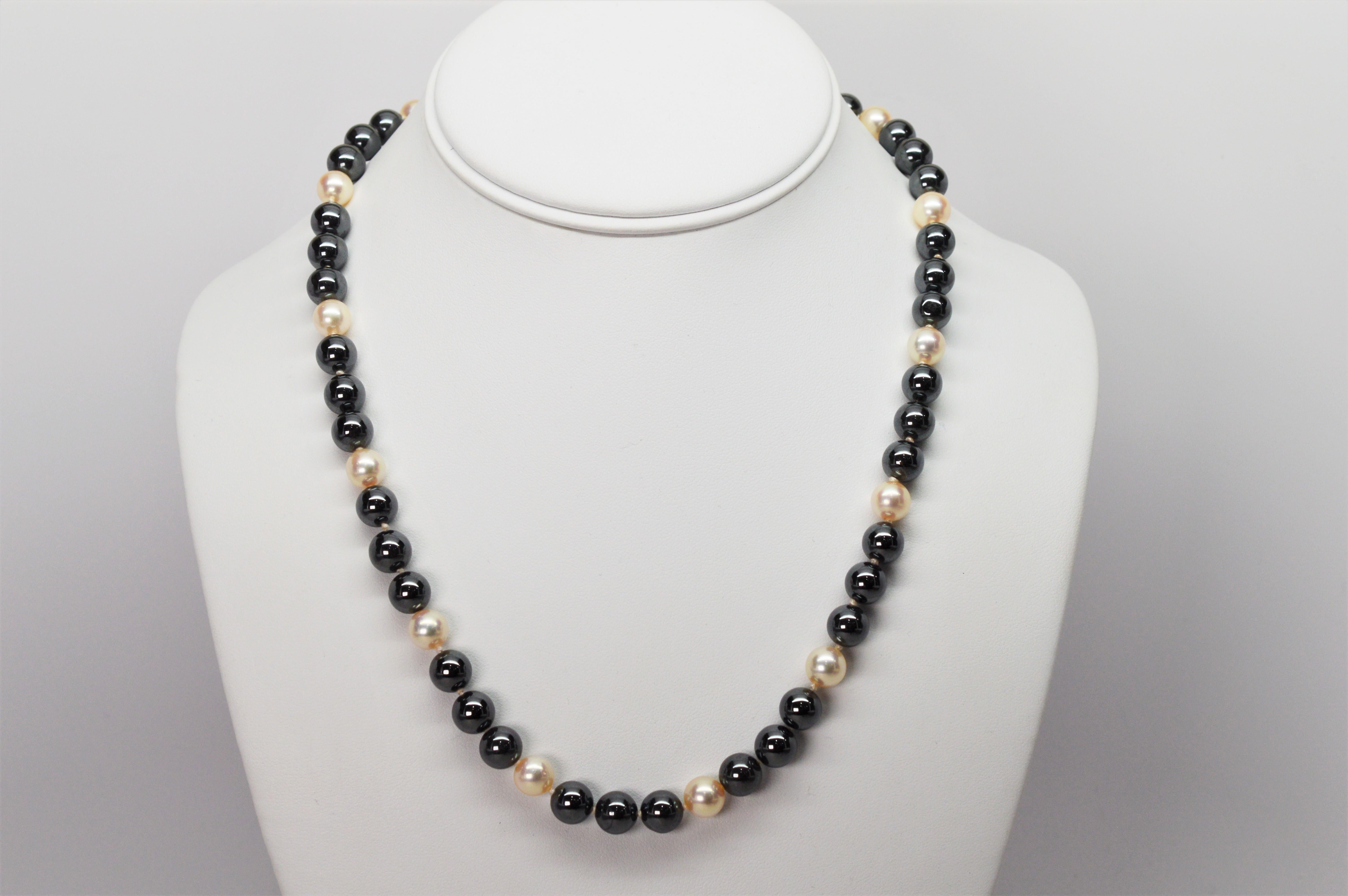 Blush Pink Pearl w  Hematite Beaded Necklace In New Condition For Sale In Mount Kisco, NY