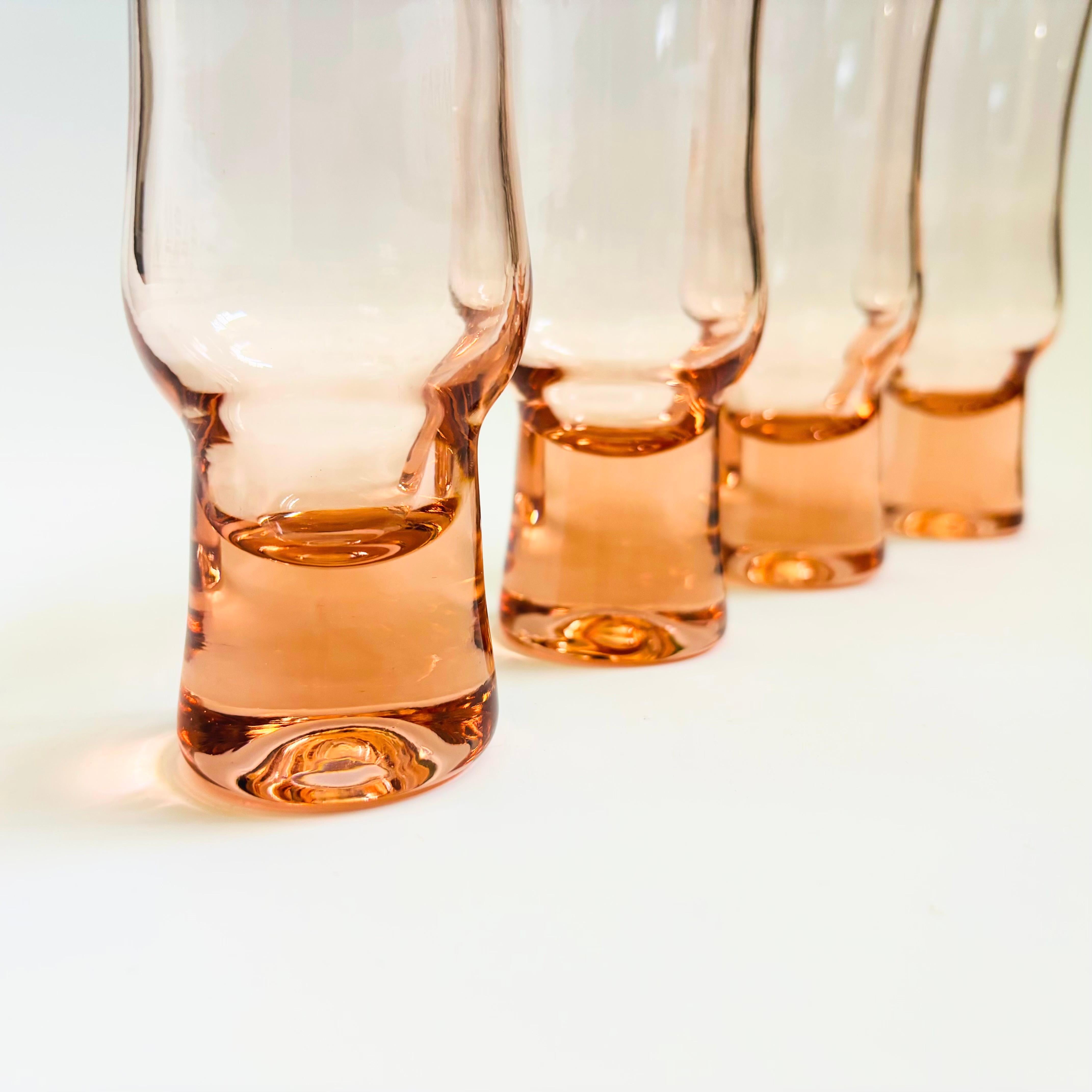 Art Nouveau Blush Pink Cocktail Glasses - Set of 4 For Sale