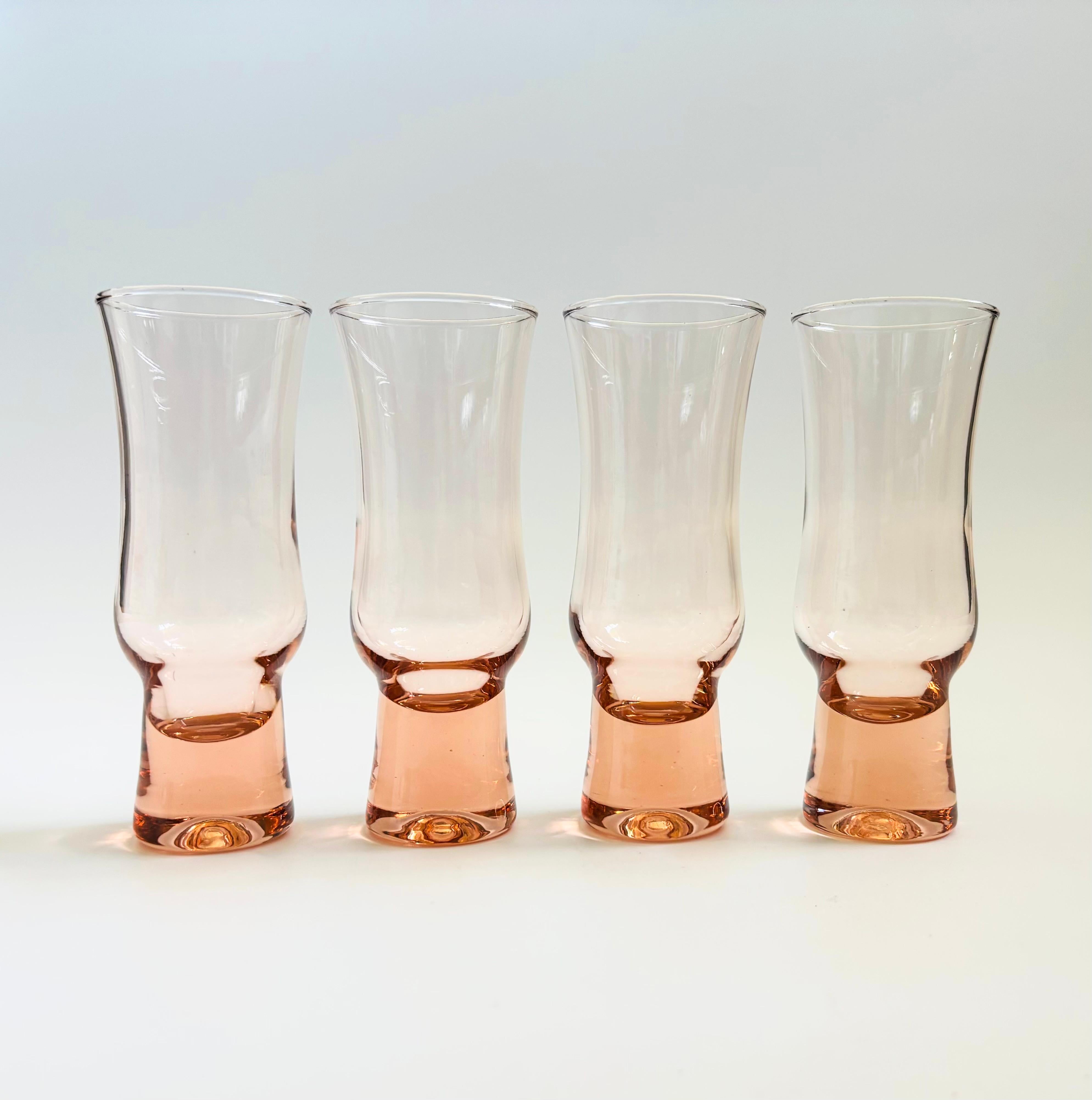 20th Century Blush Pink Cocktail Glasses - Set of 4 For Sale