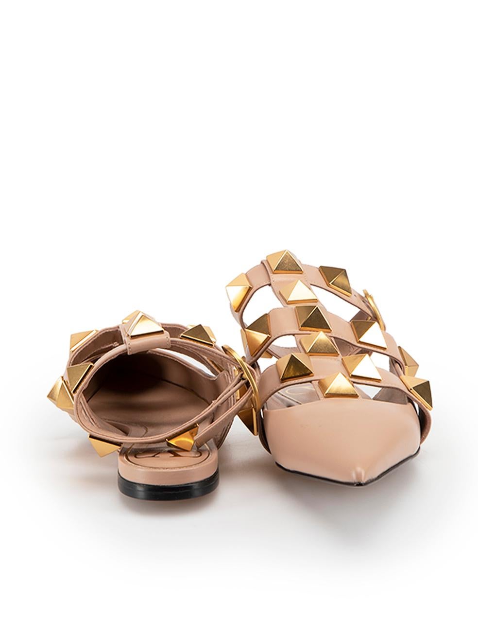 Blush Pink Leather Rockstud Sandals Size IT 36.5 In New Condition For Sale In London, GB