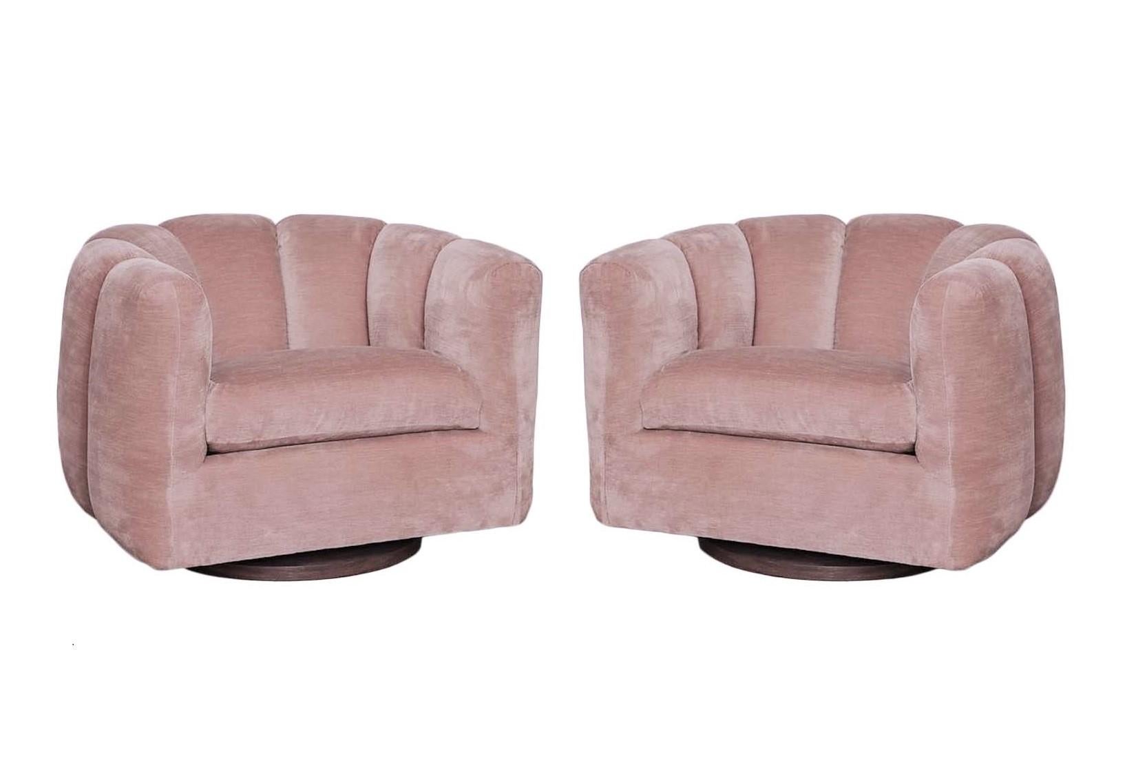 Mid-Century Modern Blush Pink Pair Channel Back Swivel Chairs in the Style of Milo Baughman For Sale