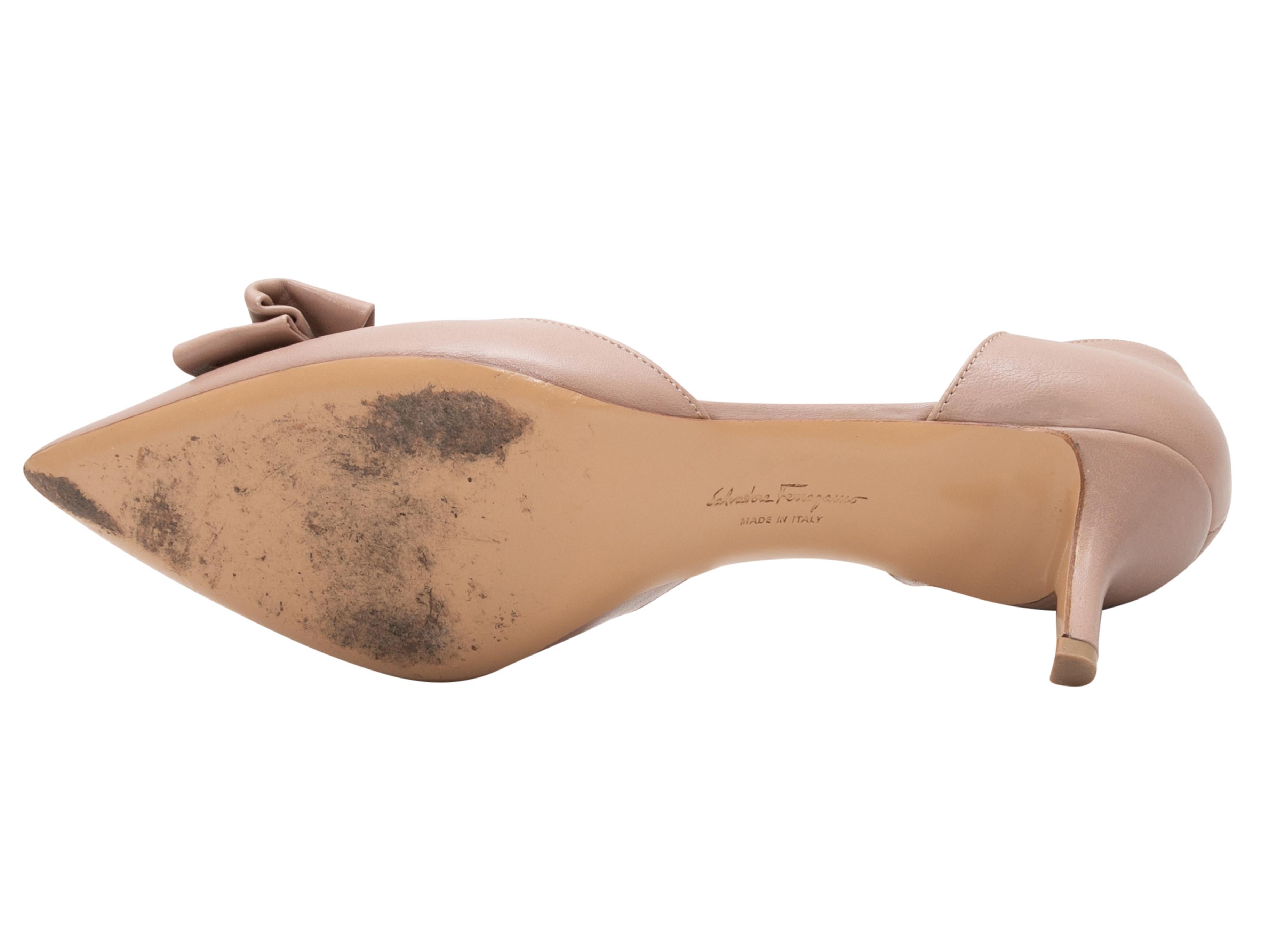 Blush Salvatore Ferragamo Pointed-Toe d'Orsay Pumps Size 37.5 For Sale 1
