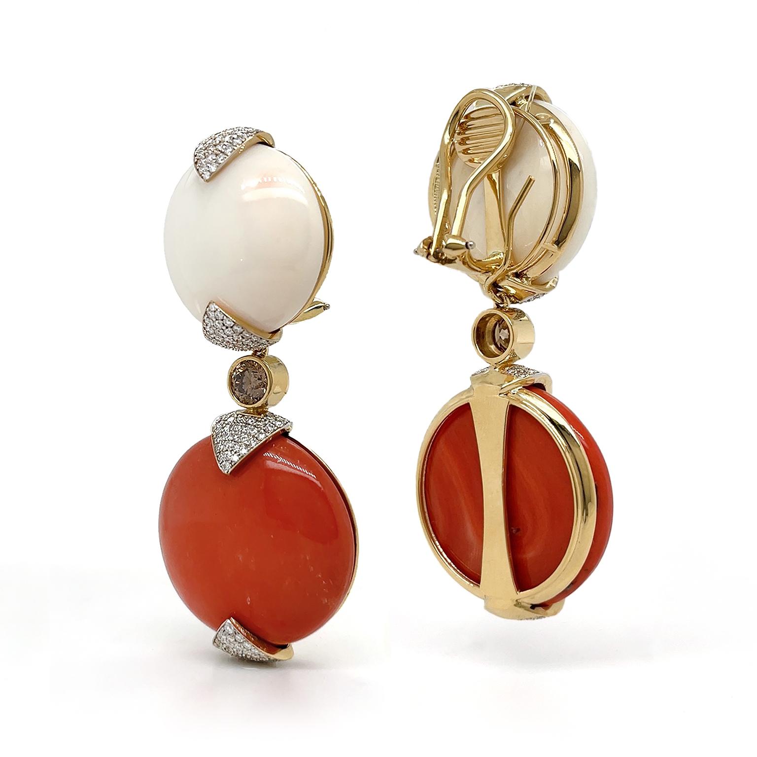 Blush White and Red Coral 18K Yellow Gold Diamond Drop Earrings In New Condition For Sale In New York, NY