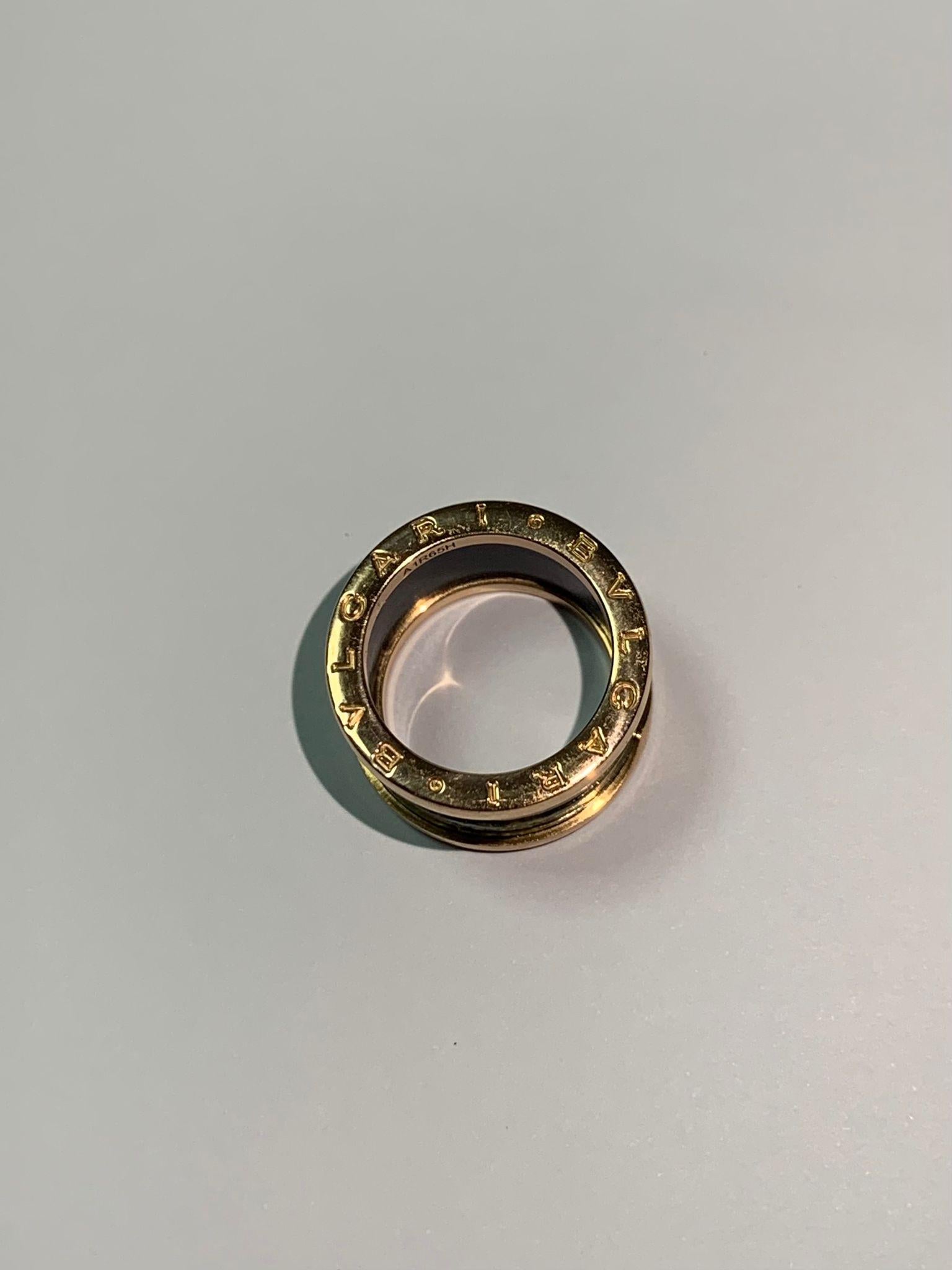 BLVGARI B.zero1 18 Karat Rose Gold and Green Marble 4-Band Ring In Good Condition In Oyster Bay, NY