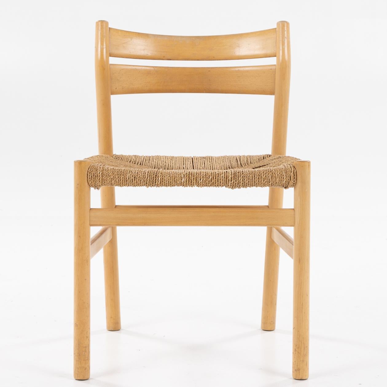 BM 1 - Set of six dining chairs in lacquered beech and seagrass seat. Designed in 1958. Børge Mogensen / C.M Madsen