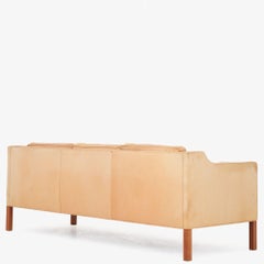 BM 2213 Sofa by Børge Mogensen