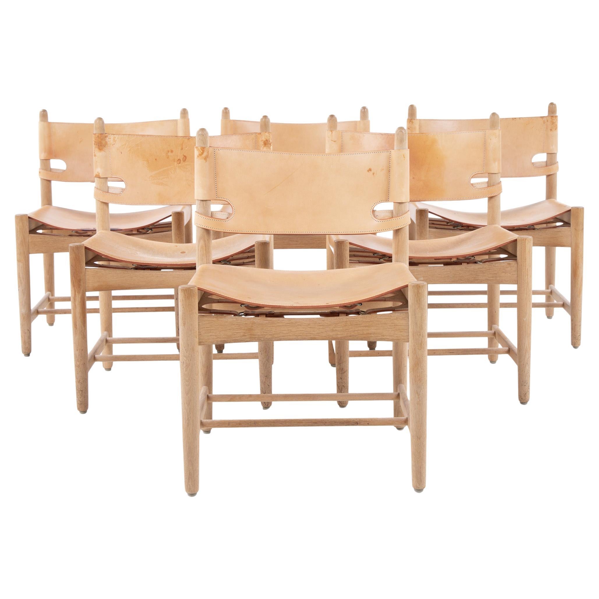 BM 3237 - Lot de 6 'Chaises de chasse' en chêne par Børge Mogenesn