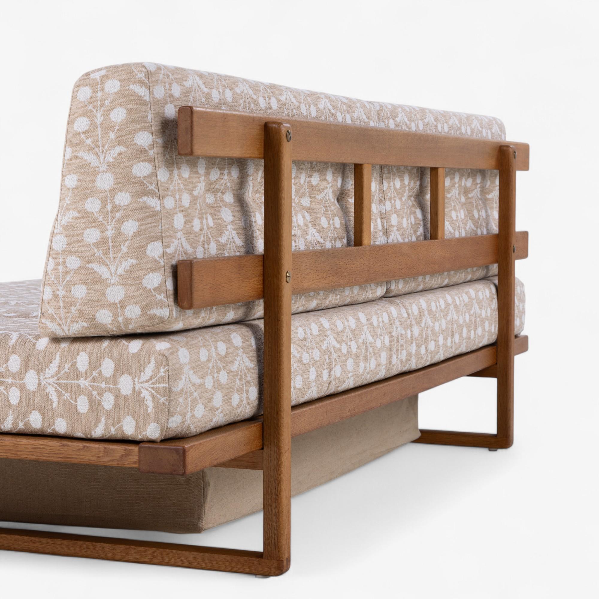 BM 4312 - Reupholstered daybed in oak by Børge Mogensen en vente 1