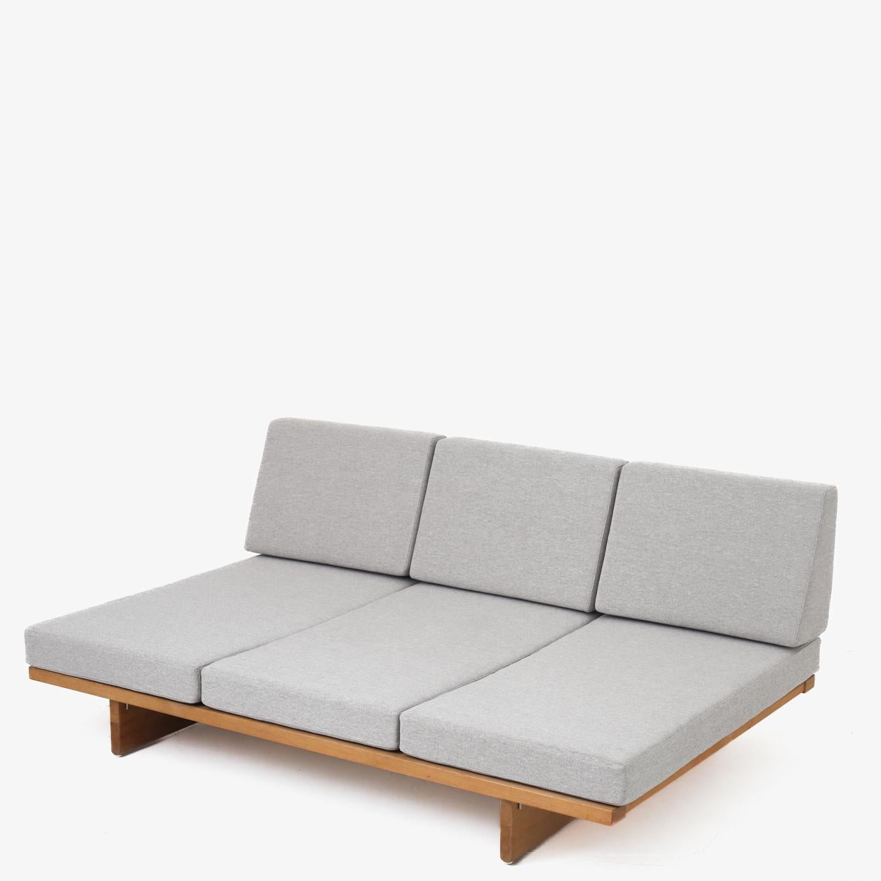 Danish BM 4400 Daybed by Børge Mogensen