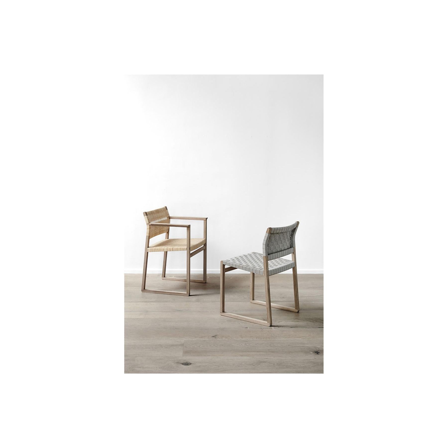 Contemporary BM 61 Børge Mogensen 61 Dining Chair in Oak and Woven Cane Wicker For Sale