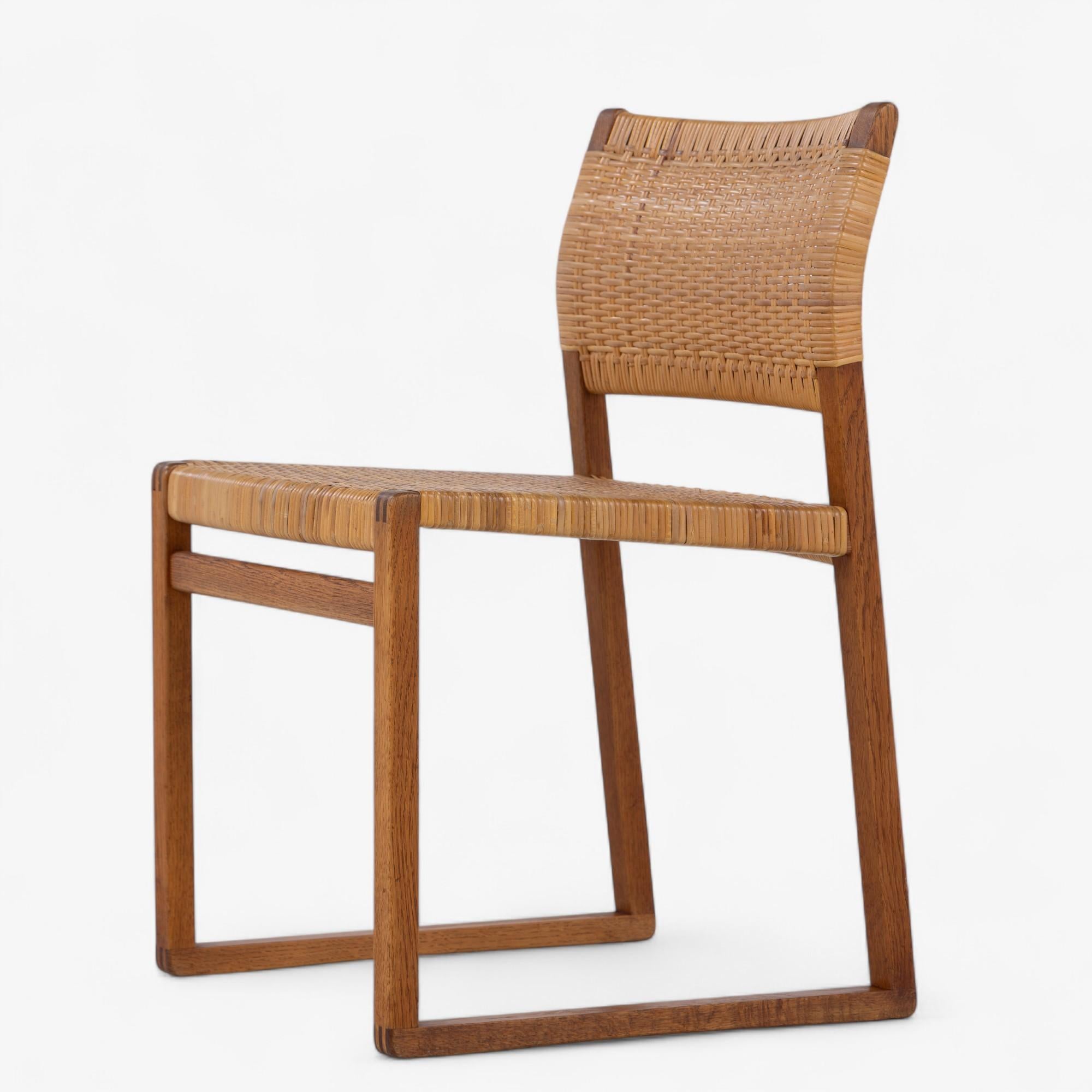 Mid-Century Modern BM 61 - Set of 4 dining chairs in oak by Børge Mogensen en vente