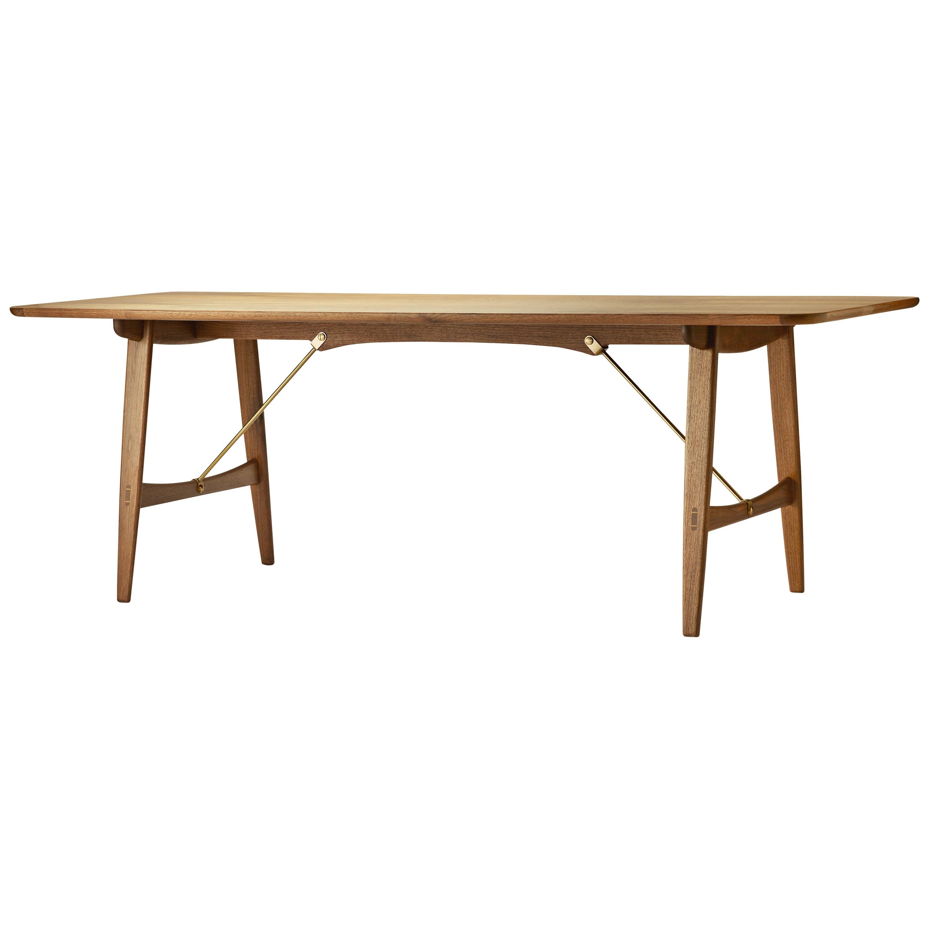 Brown (Oak Oil) BM1160 Hunting Table in Wood with Brass Cross Bars by Børge Mogensen