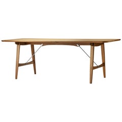 BM1160 Hunting Table in Wood with Stainless Steel Cross Bars by Børge Mogensen