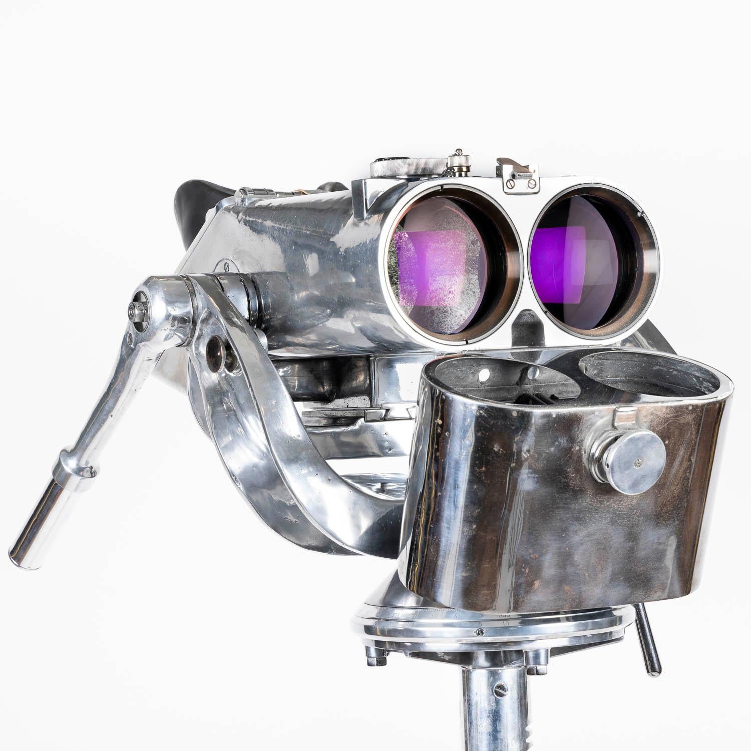 BMT-110 Soviet Marine Binocular Telescope – 20x110mm Cold War Era Optics, Circa 1950s

Step into the history of Cold War surveillance and maritime observation with this rare Soviet BMT-110 binocular telescope, crafted in the 1950s by the renowned