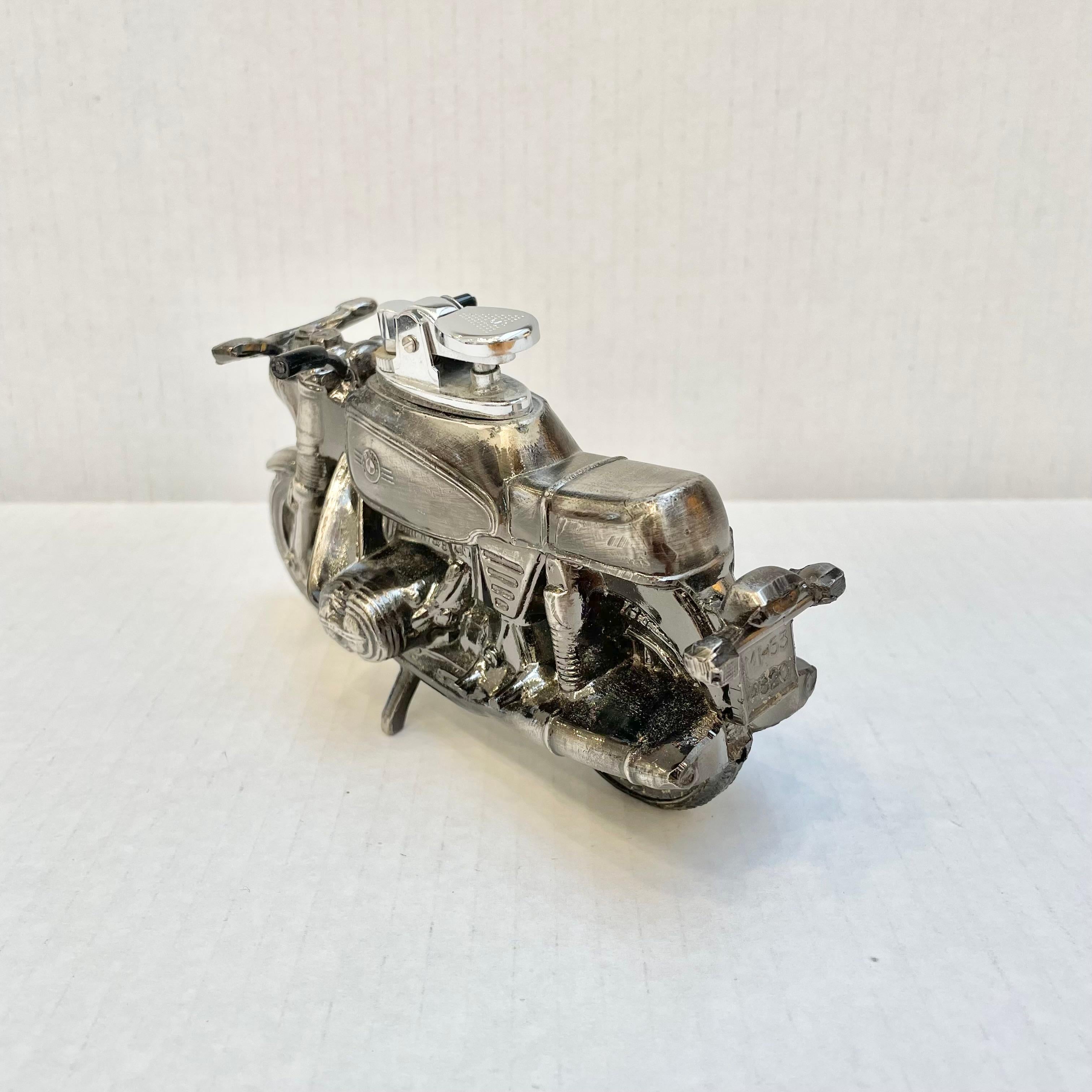 BMW Cafe Racer Motorcycle Lighter, 1980s Japan In Good Condition For Sale In Los Angeles, CA