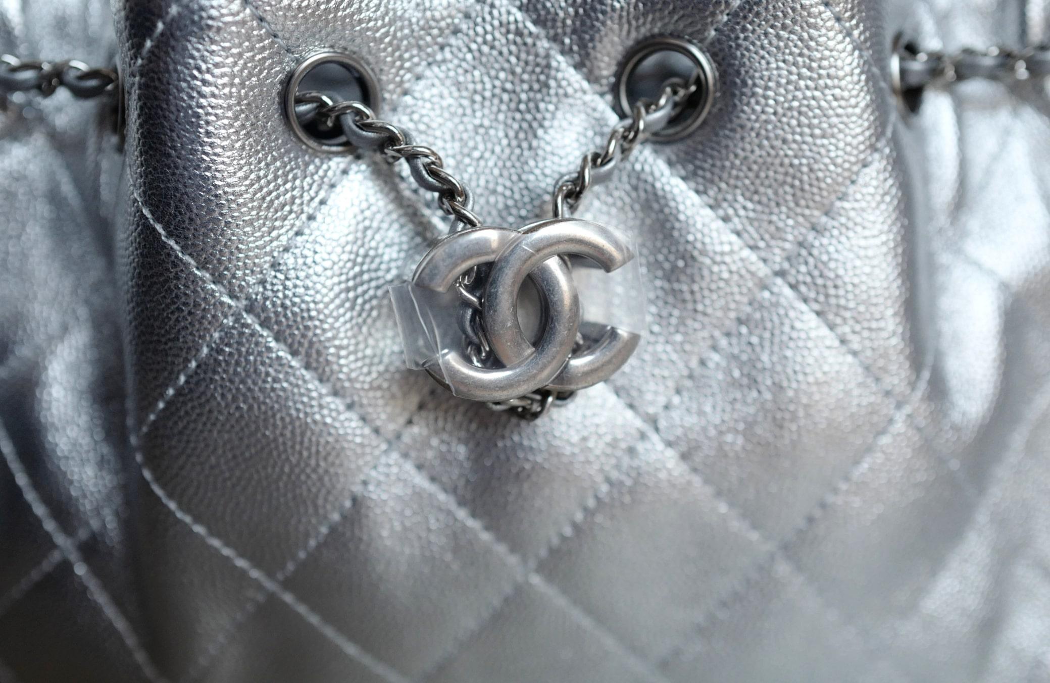 BNIB Chanel 26C Mini Hobo Metallic Silver Grained Calfskin Shoulder Bag 14