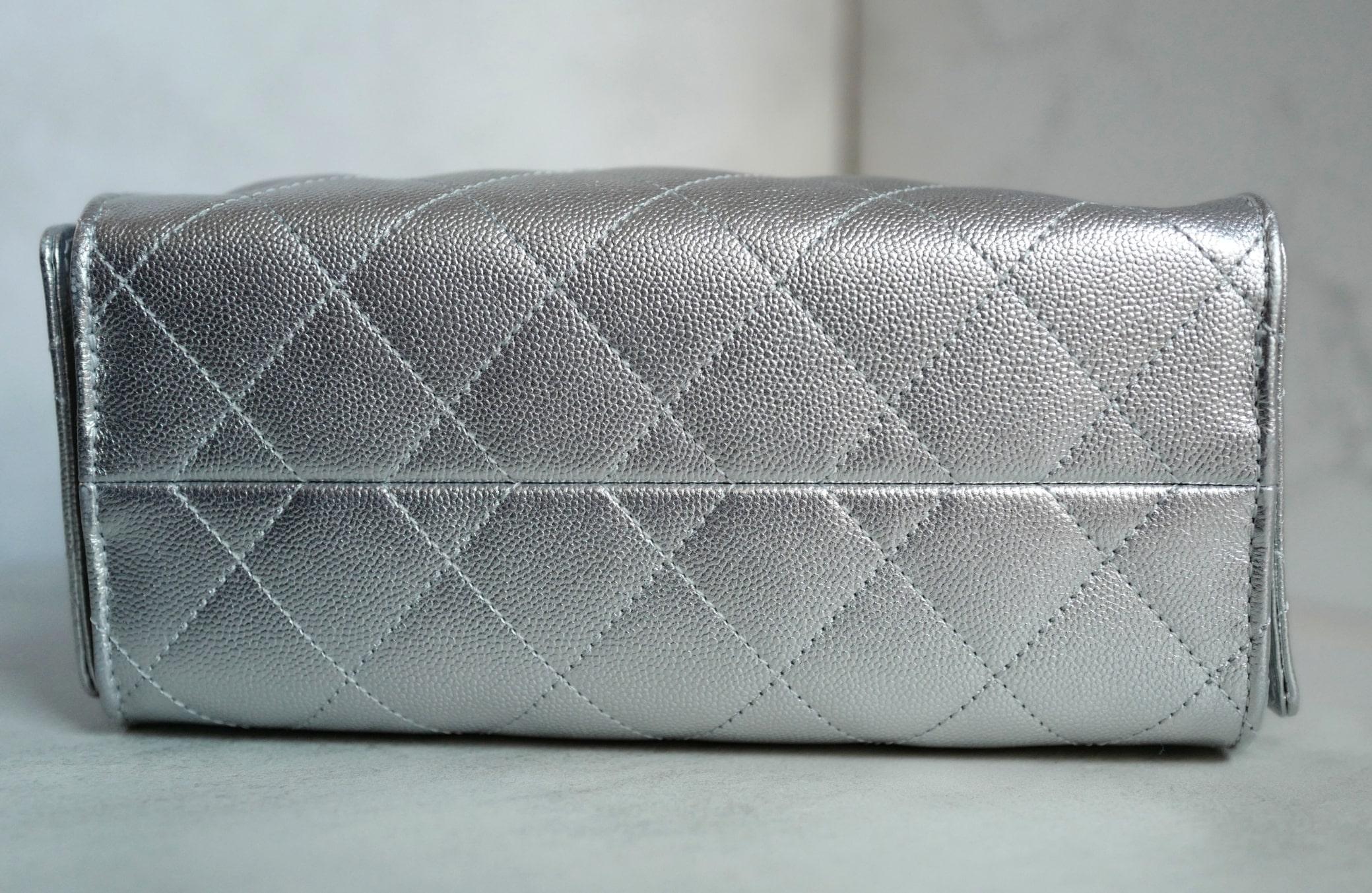 BNIB Chanel 26C Mini Hobo Metallic Silver Grained Calfskin Shoulder Bag 1