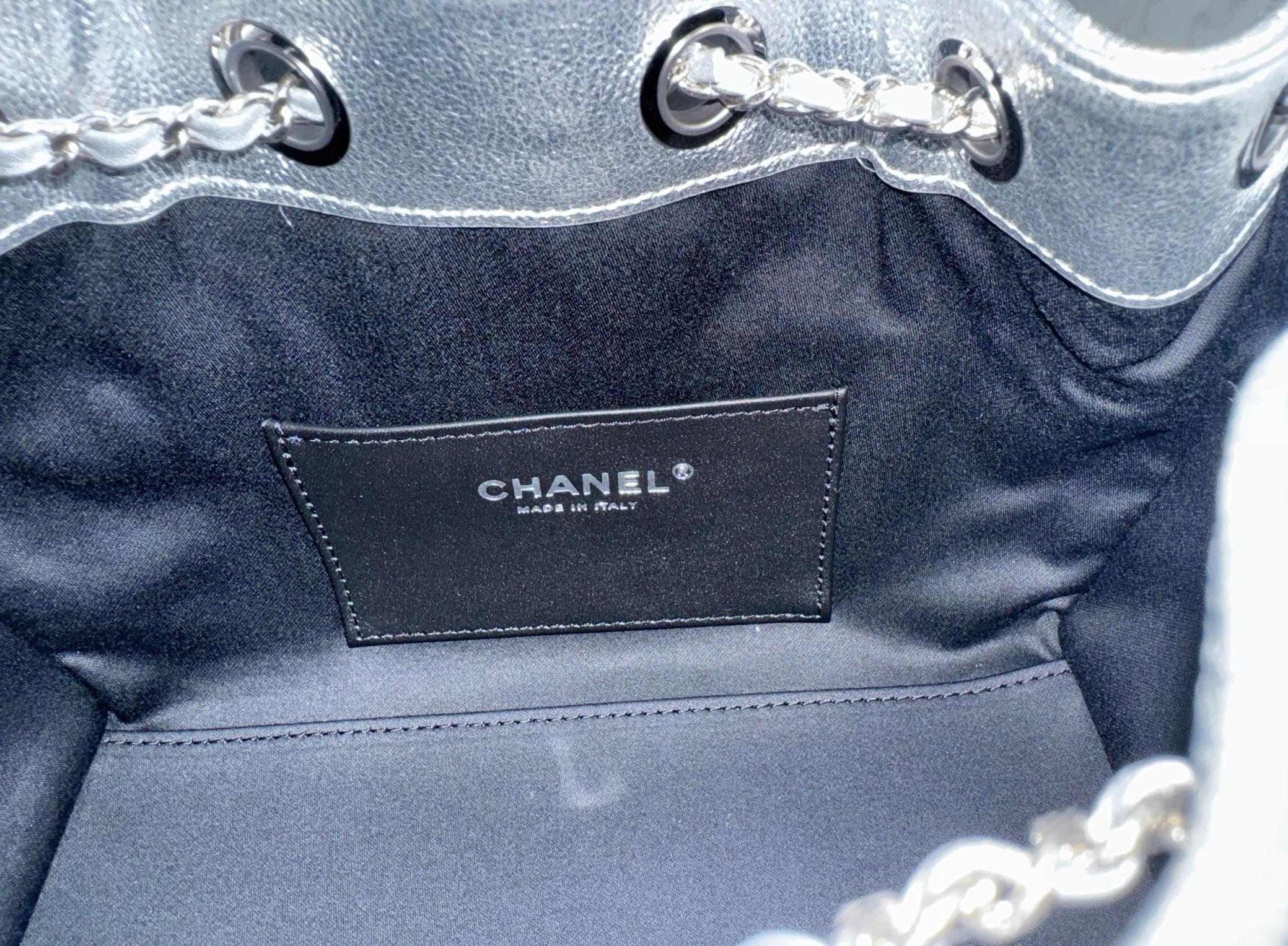 BNIB Chanel 26C Mini Hobo Metallic Silver Grained Calfskin Shoulder Bag 3