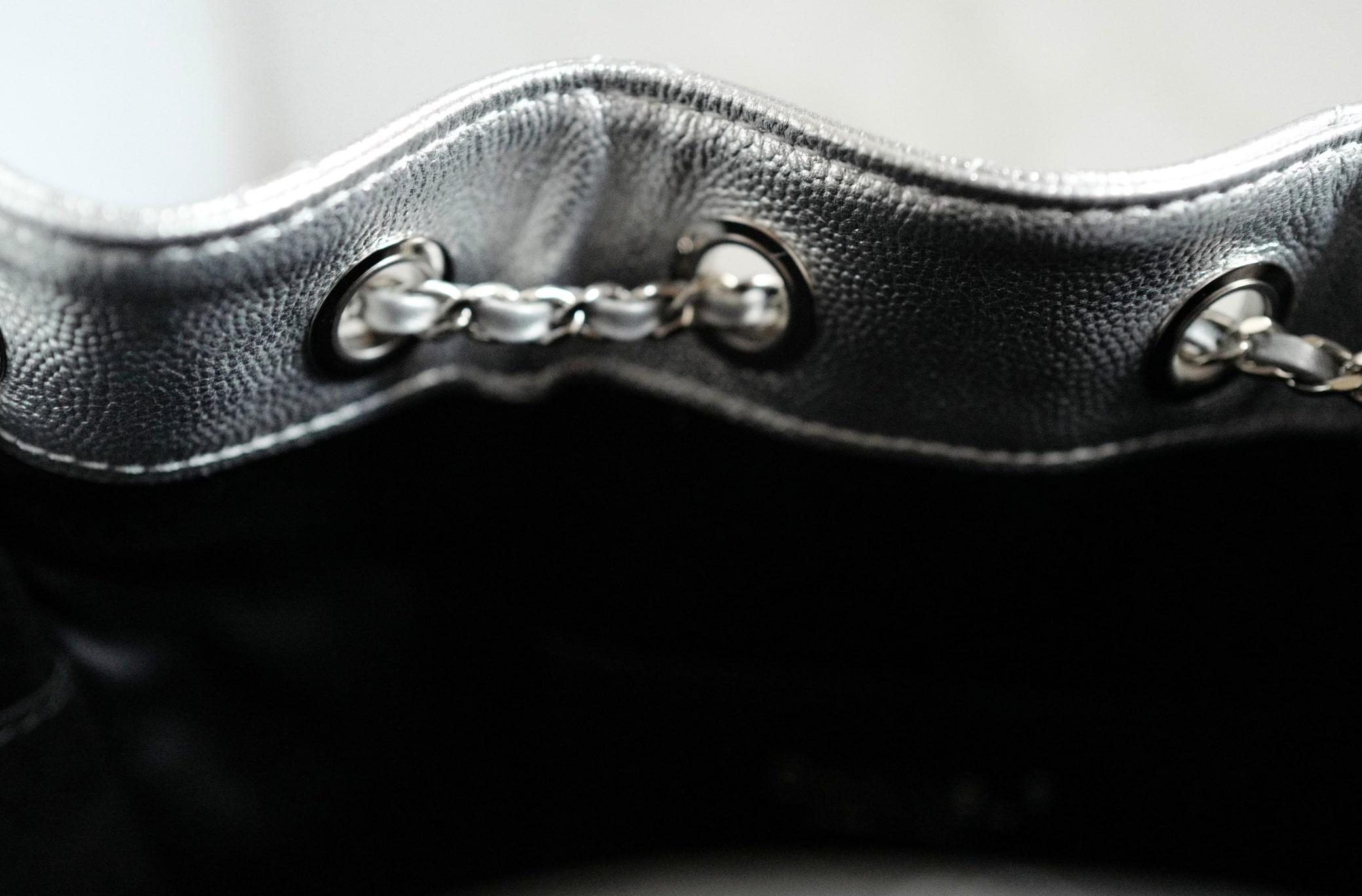 BNIB Chanel 26C Mini Hobo Metallic Silver Grained Calfskin Shoulder Bag 4