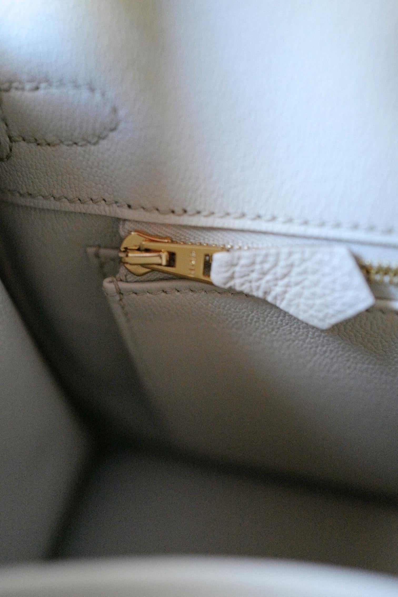 BNIB Bolso Hermès Birkin 25 Piel Beton Veau Togo con Herrajes Dorados K 2025 en venta 7