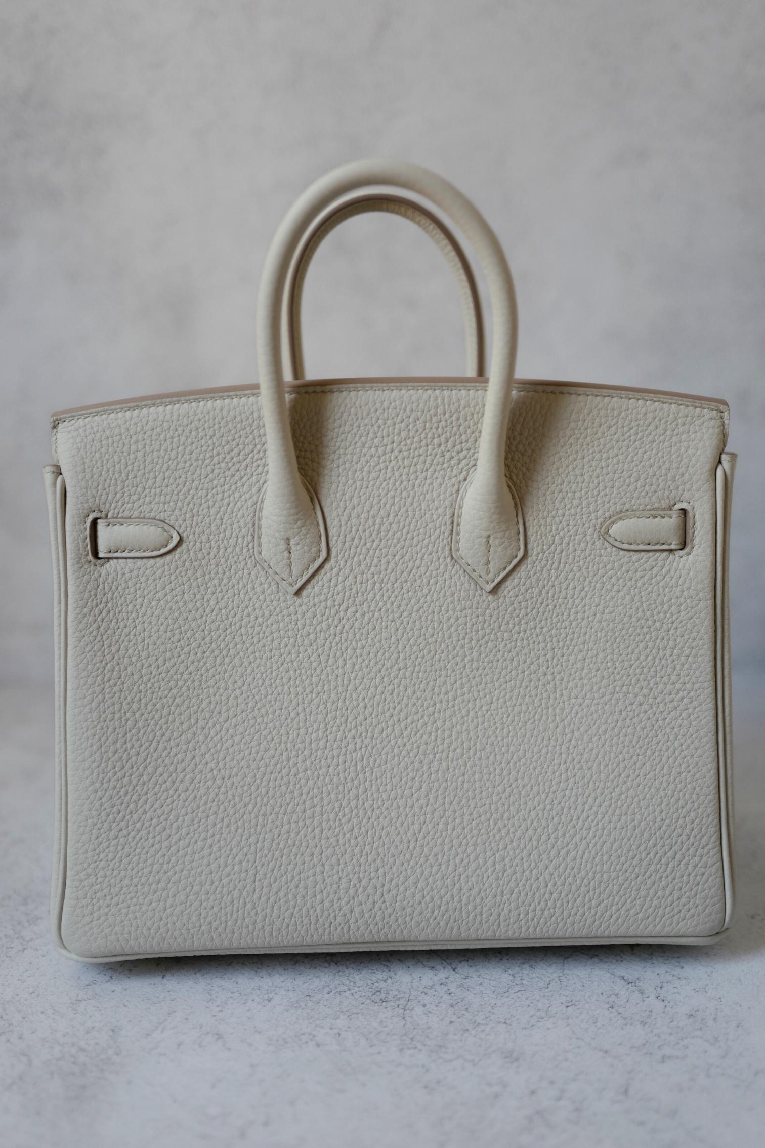BNIB Bolso Hermès Birkin 25 Piel Beton Veau Togo con Herrajes Dorados K 2025 Gris en venta