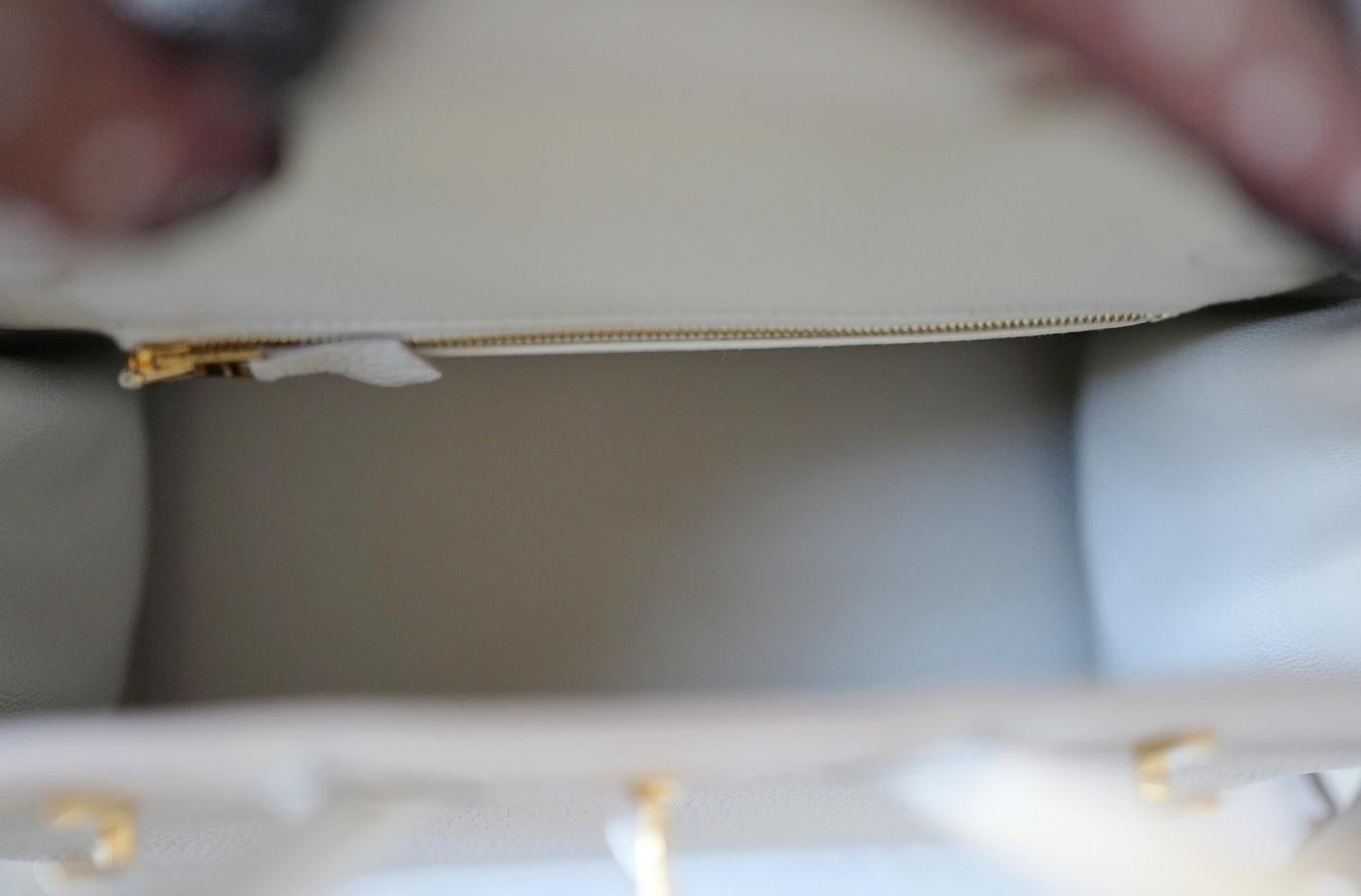 BNIB Bolso Hermès Birkin 25 Piel Beton Veau Togo con Herrajes Dorados K 2025 en venta 3