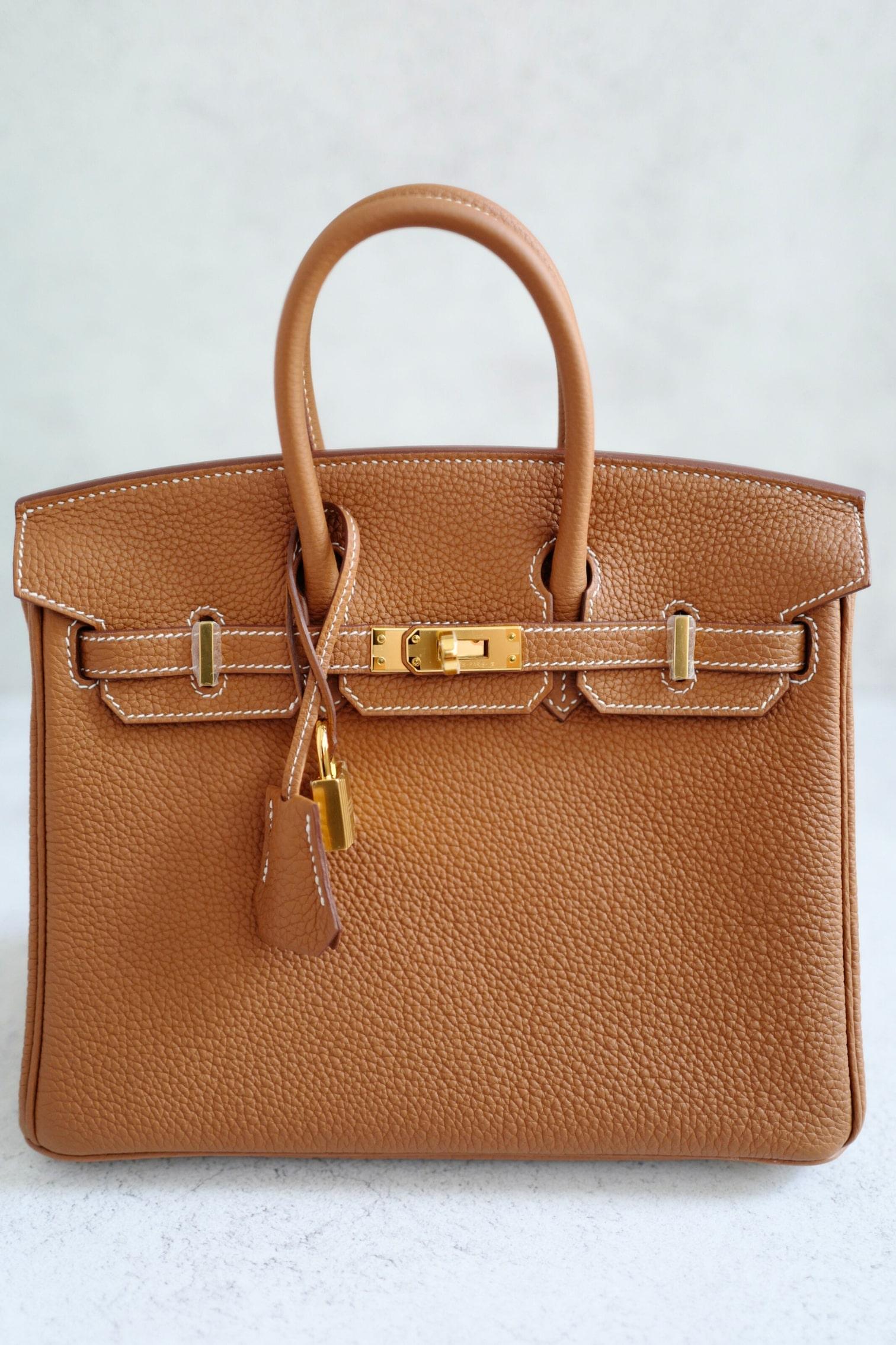 BNIB Hermès Birkin 25 Bag Gold Togo Leather with Gold Hardware en vente 9