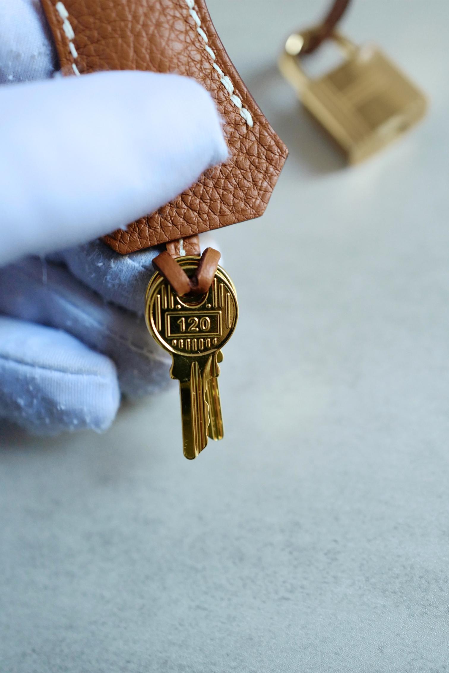 BNIB Hermès Birkin 25 Borsa in pelle Togo Oro con Hardware Oro Timbro K in vendita 10