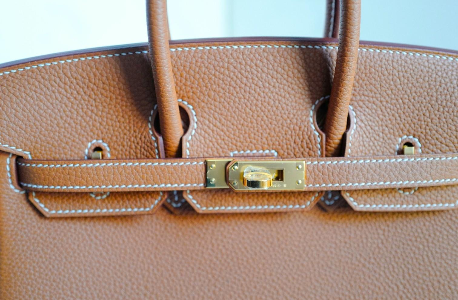 BNIB Hermès Birkin 25 Borsa in pelle Togo Oro con Hardware Oro Timbro K in vendita 15