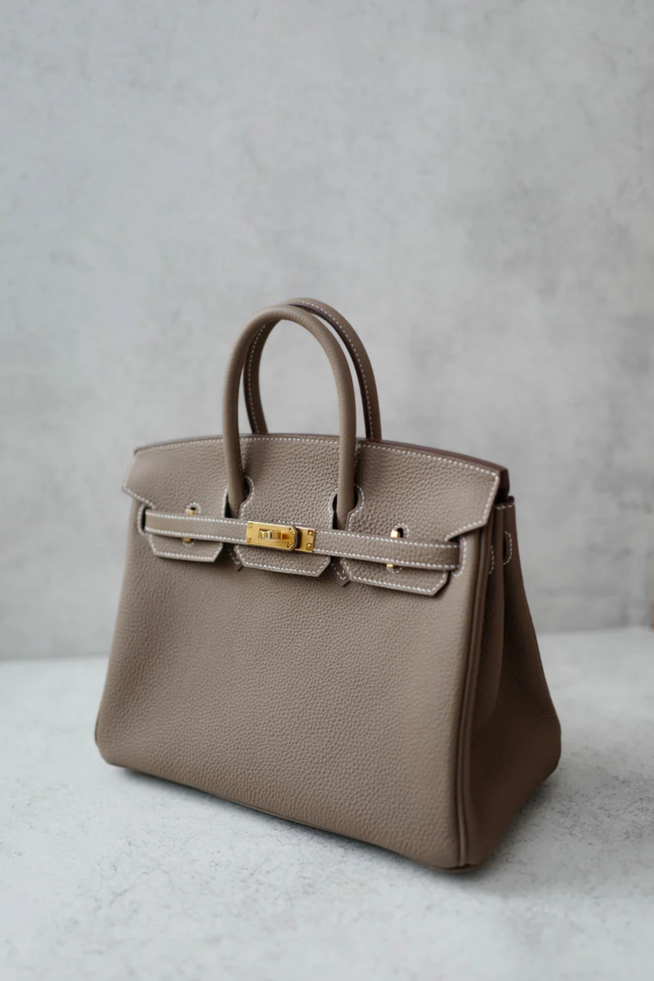 BNIB Hermès Birkin 25 Etoupe In Pelle Togo Con Hardware Oro Timbro 2025 8