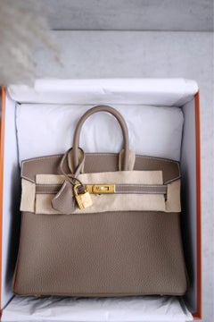 BNIB Hermès Birkin 25 Etoupe In Togo Leather With Gold Hardware Stamp 2025