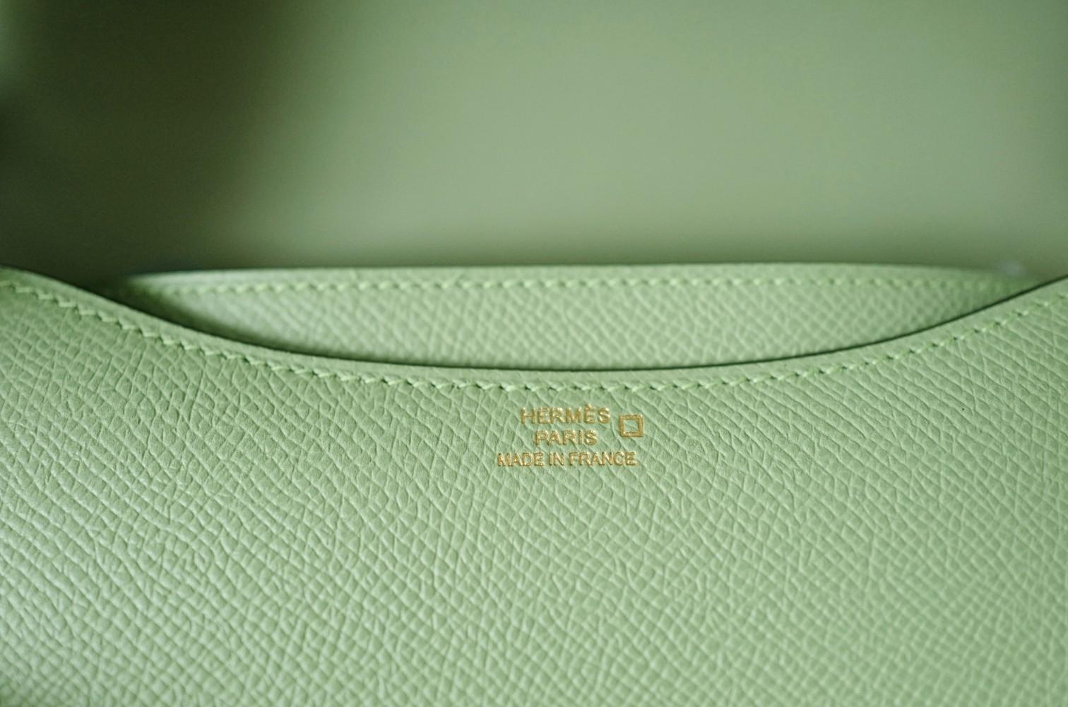 BNIB Hermès Constance 18 Vert Criquet Epsom Ledertasche Exotische Schnalle GHW im Angebot 6
