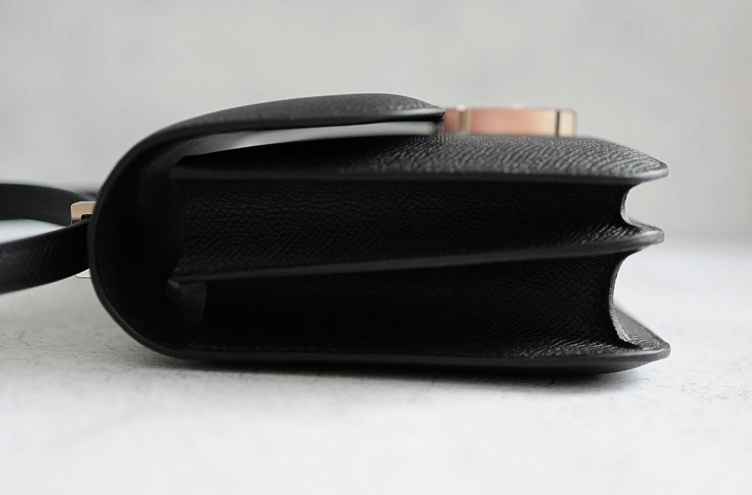 BNIB Hermès Constance III Mini 18 Miroir Black Epsom Leather with PHW For Sale 13