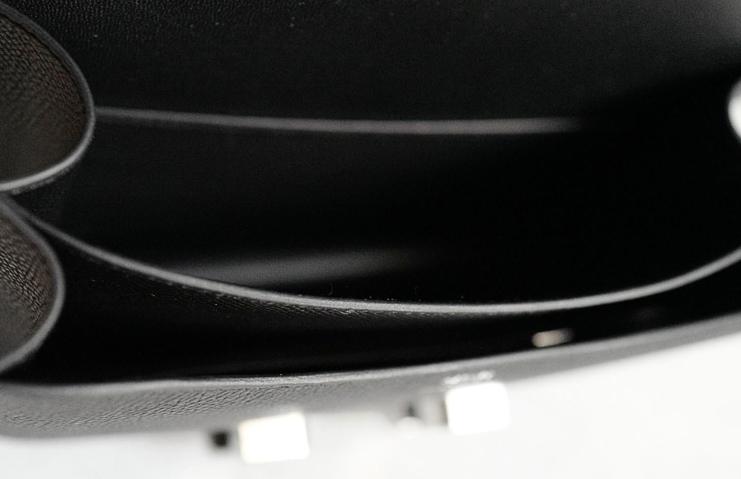 BNIB Hermès Constance III Mini 18 Miroir Black Epsom Leather with PHW For Sale 14