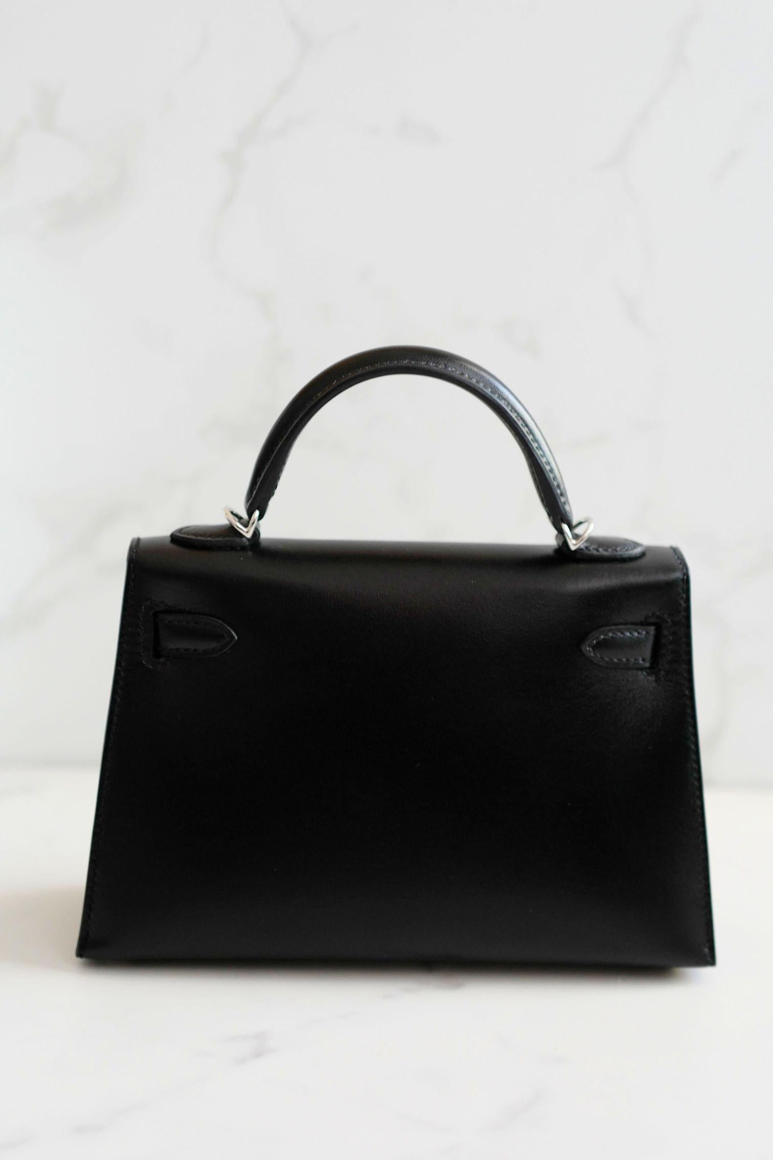BNIB Hermès Kelly 20 Clouté beschlagen mit Palladium Hardware (Schwarz) im Angebot