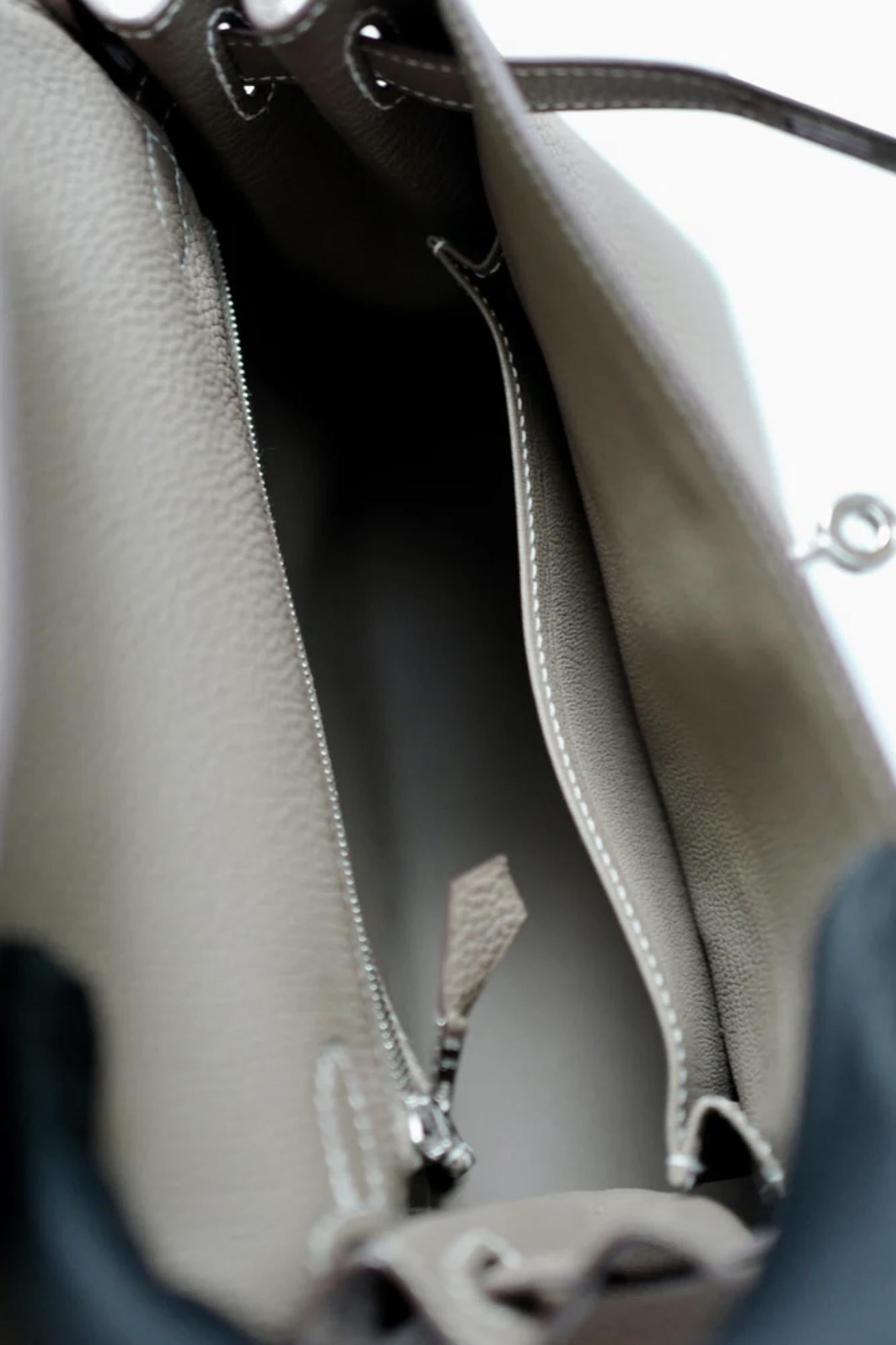 BNIB Hermes Kelly 25 Etoupe Togo Retourne Palladium HW Y 2020 NUOVO in vendita 3