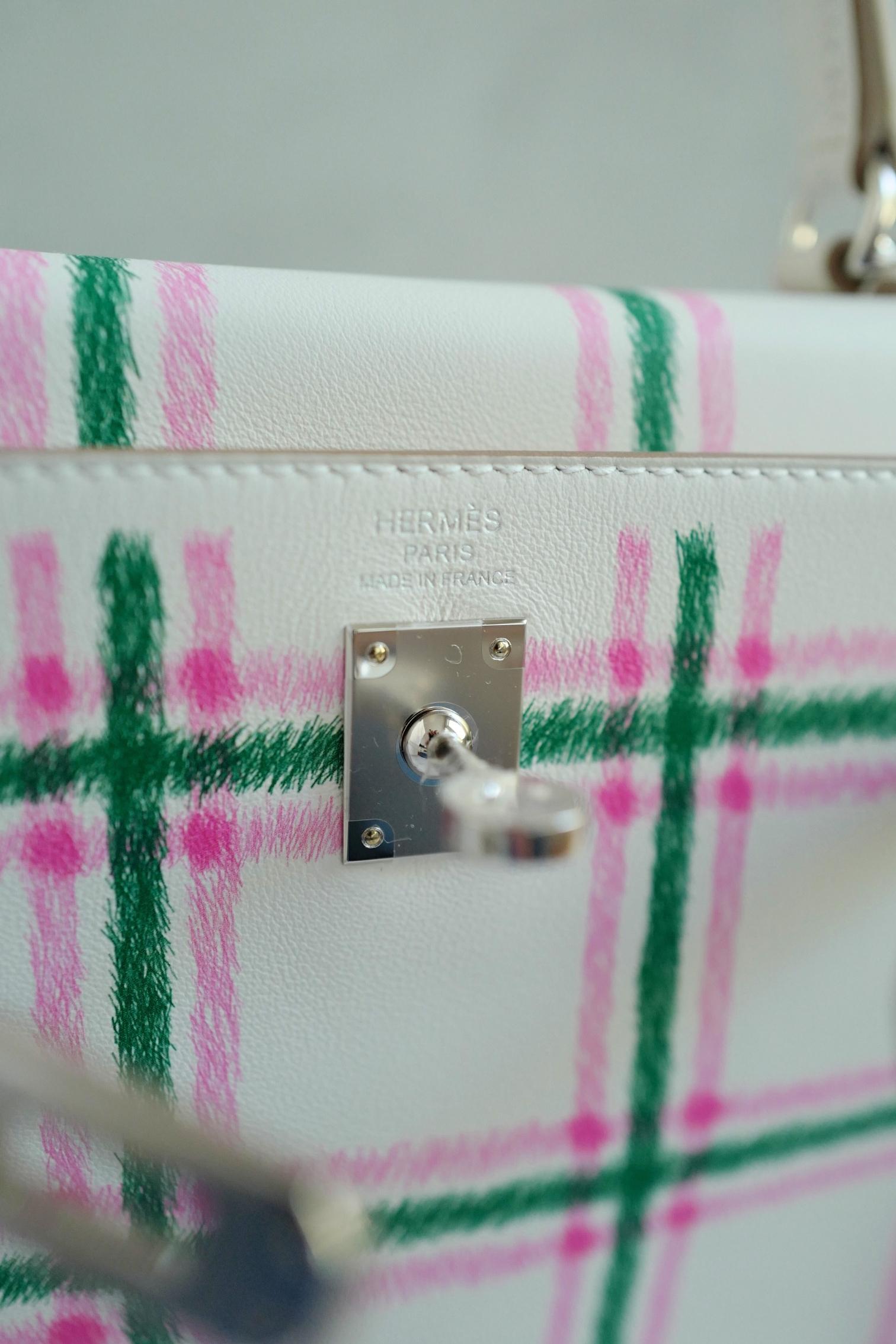 BNIB Hermès Kelly 25 Sellier Tartan Pattern White Leather Handbag PHW in vendita 7